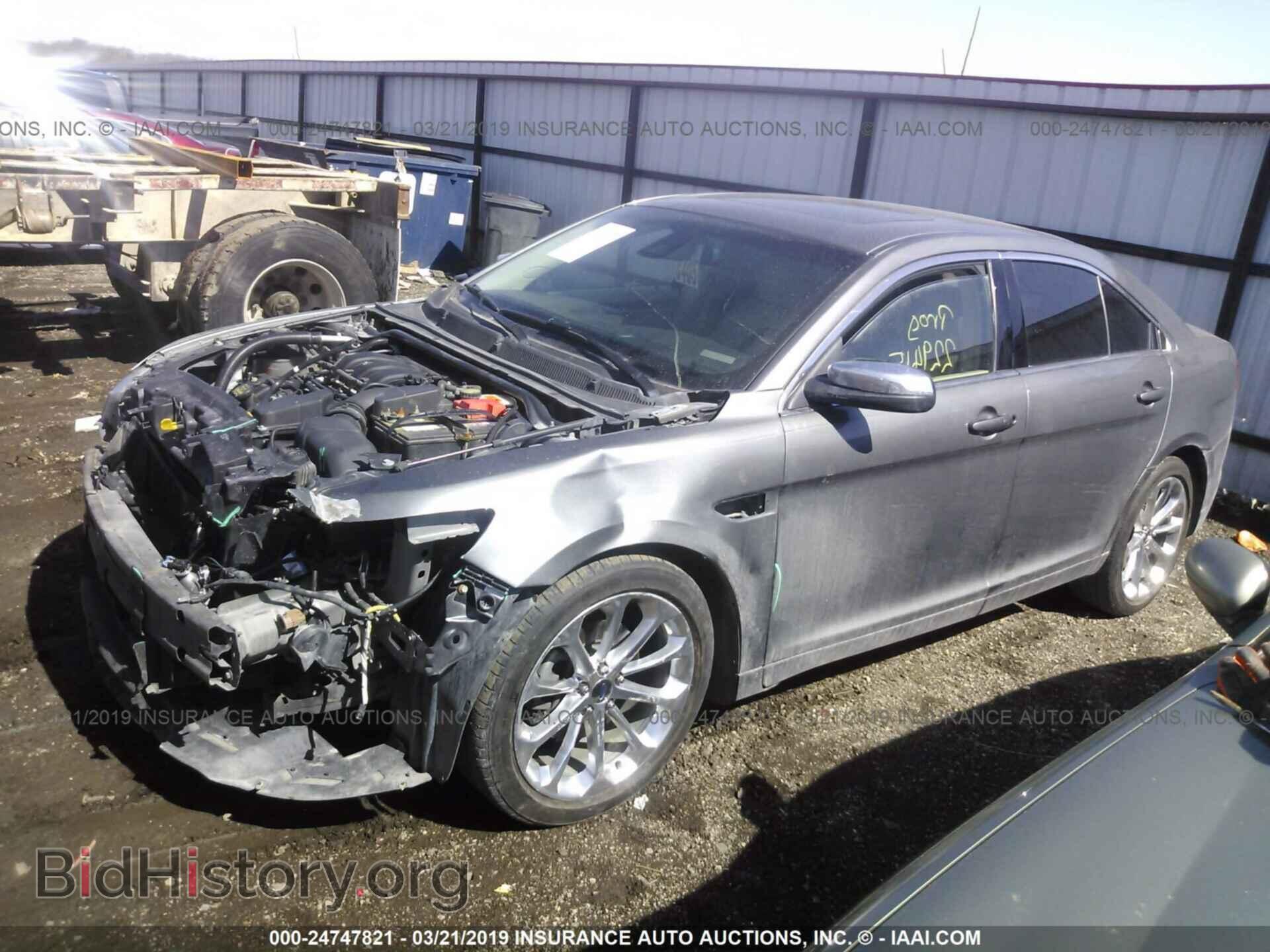 2013 FORD TAURUS - VIN: 1FAHP2F82DG174999 - Фото 2