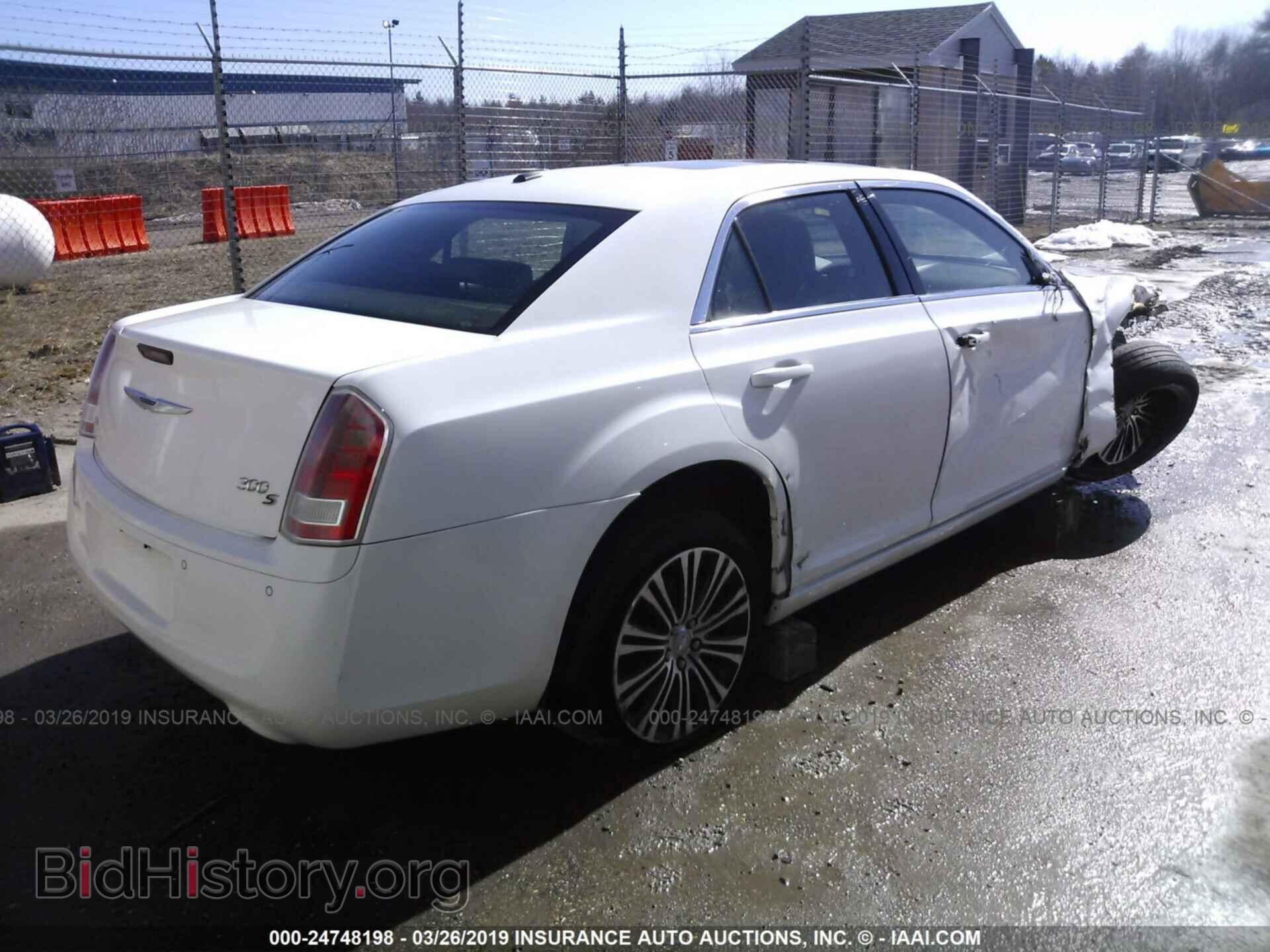2012 CHRYSLER 300 - VIN: 2C3CCAGG4CH208268 - Photo 4