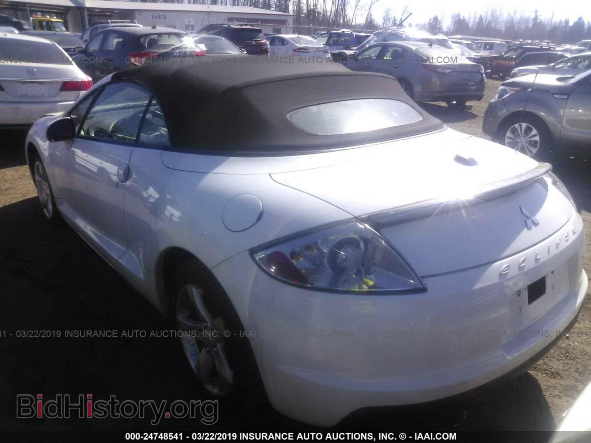 2011 MITSUBISHI ECLIPSE - VIN: 4A37L2EF6BE003227 - Photo 3