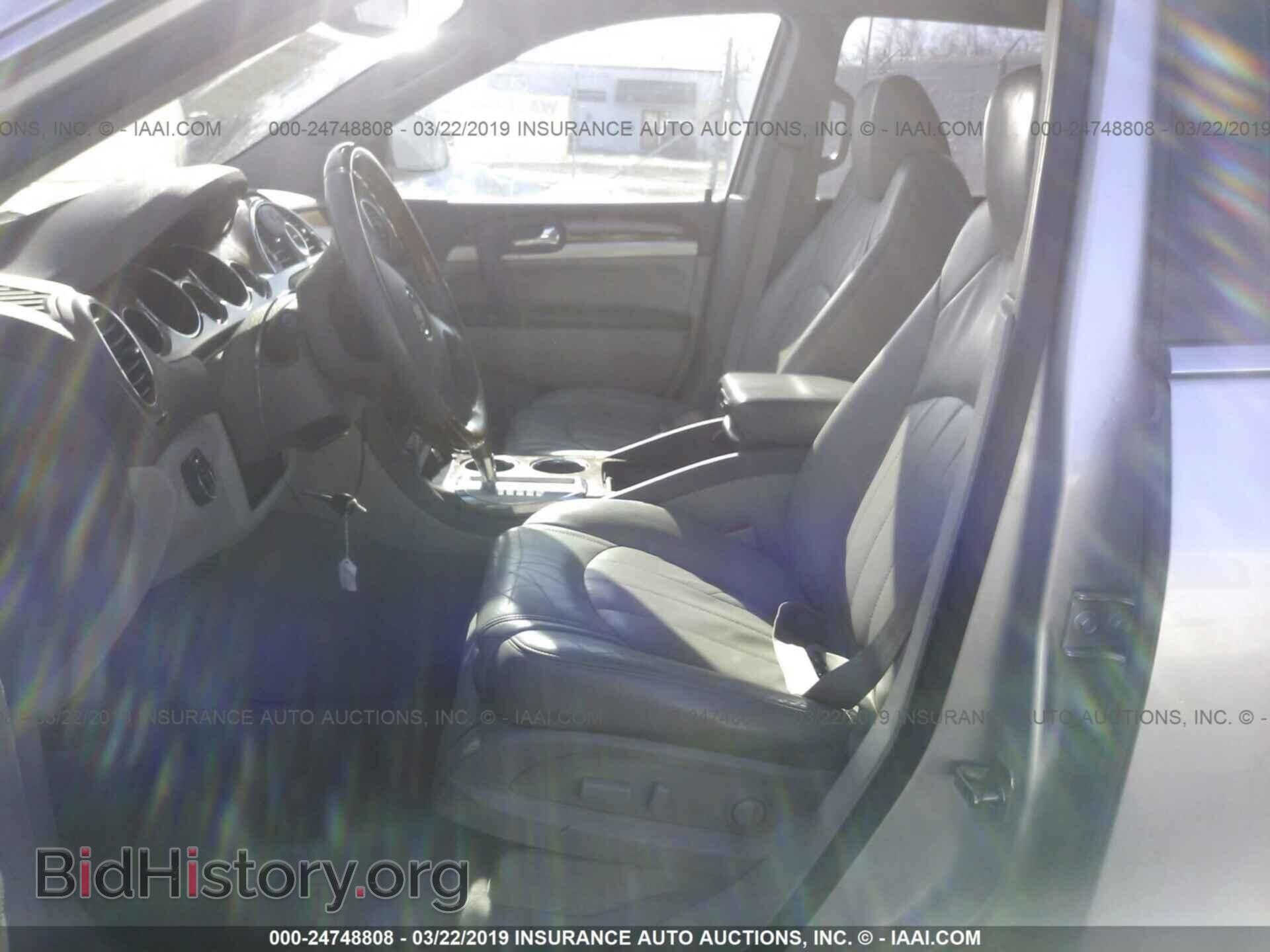 2010 BUICK ENCLAVE - VIN: 5GALVBED4AJ200074 - Photo 5