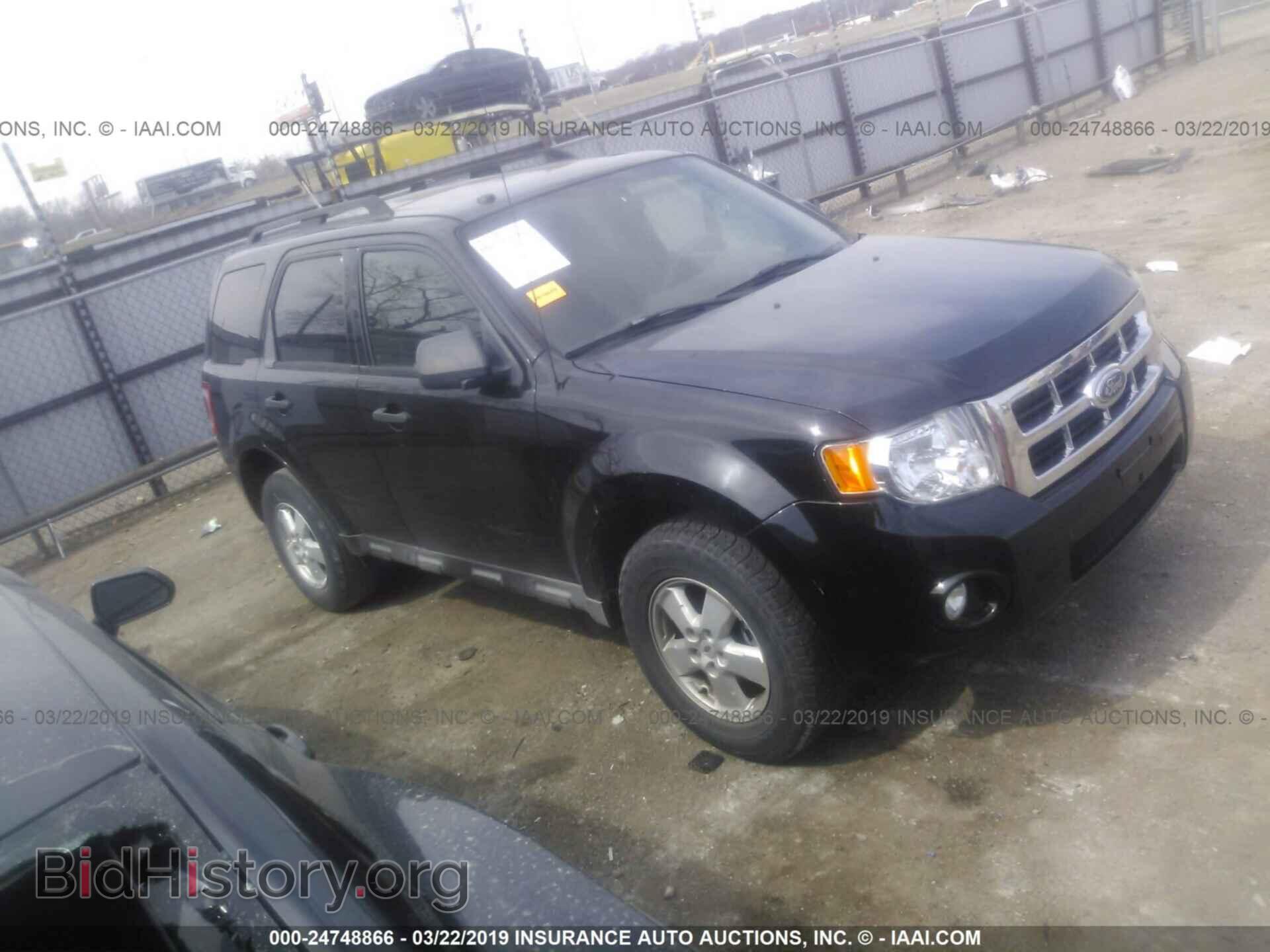 Photo 1FMCU03759KA16573 - FORD ESCAPE 2009