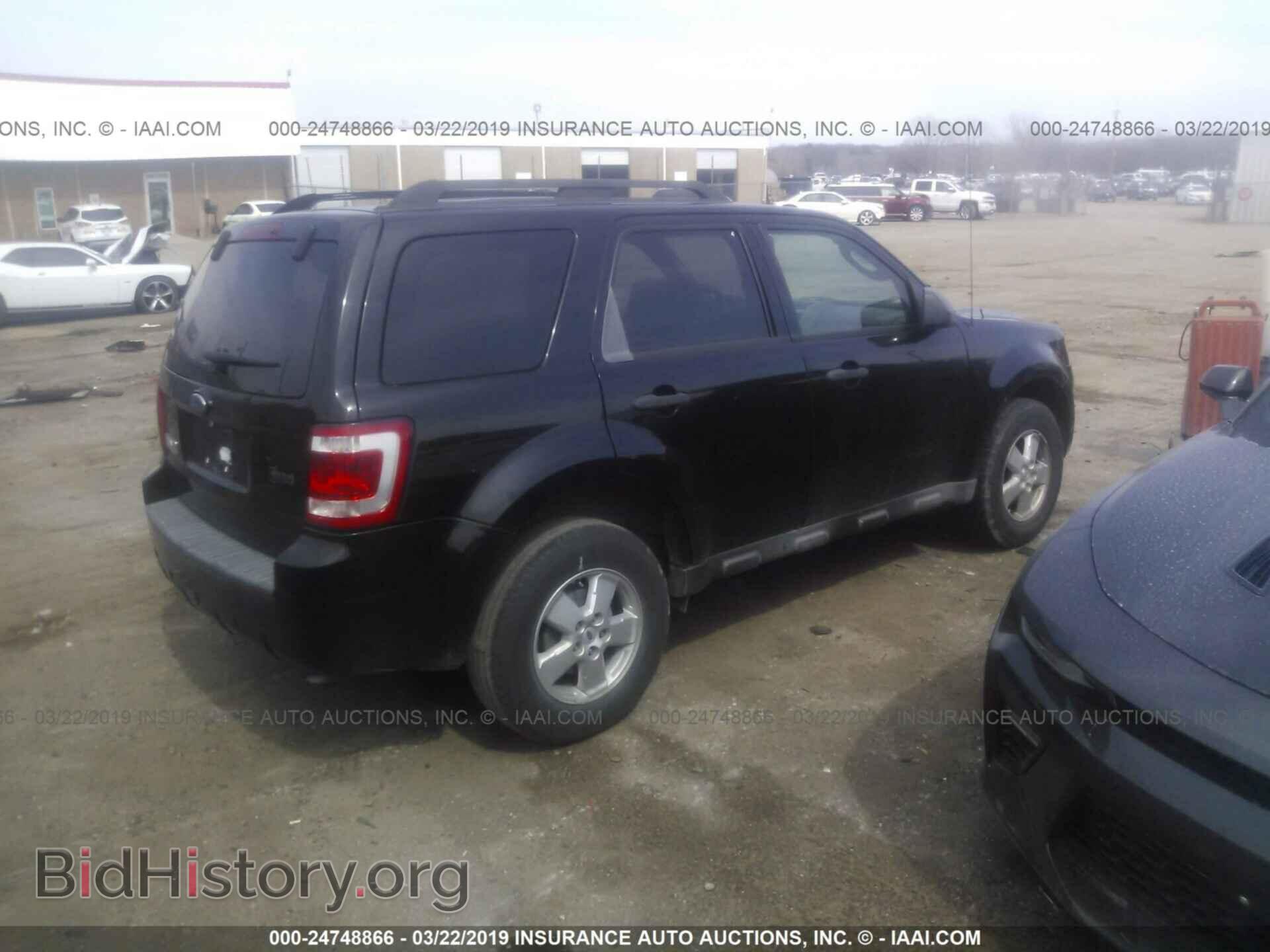 2009 FORD ESCAPE - VIN: 1FMCU03759KA16573 - Photo 4