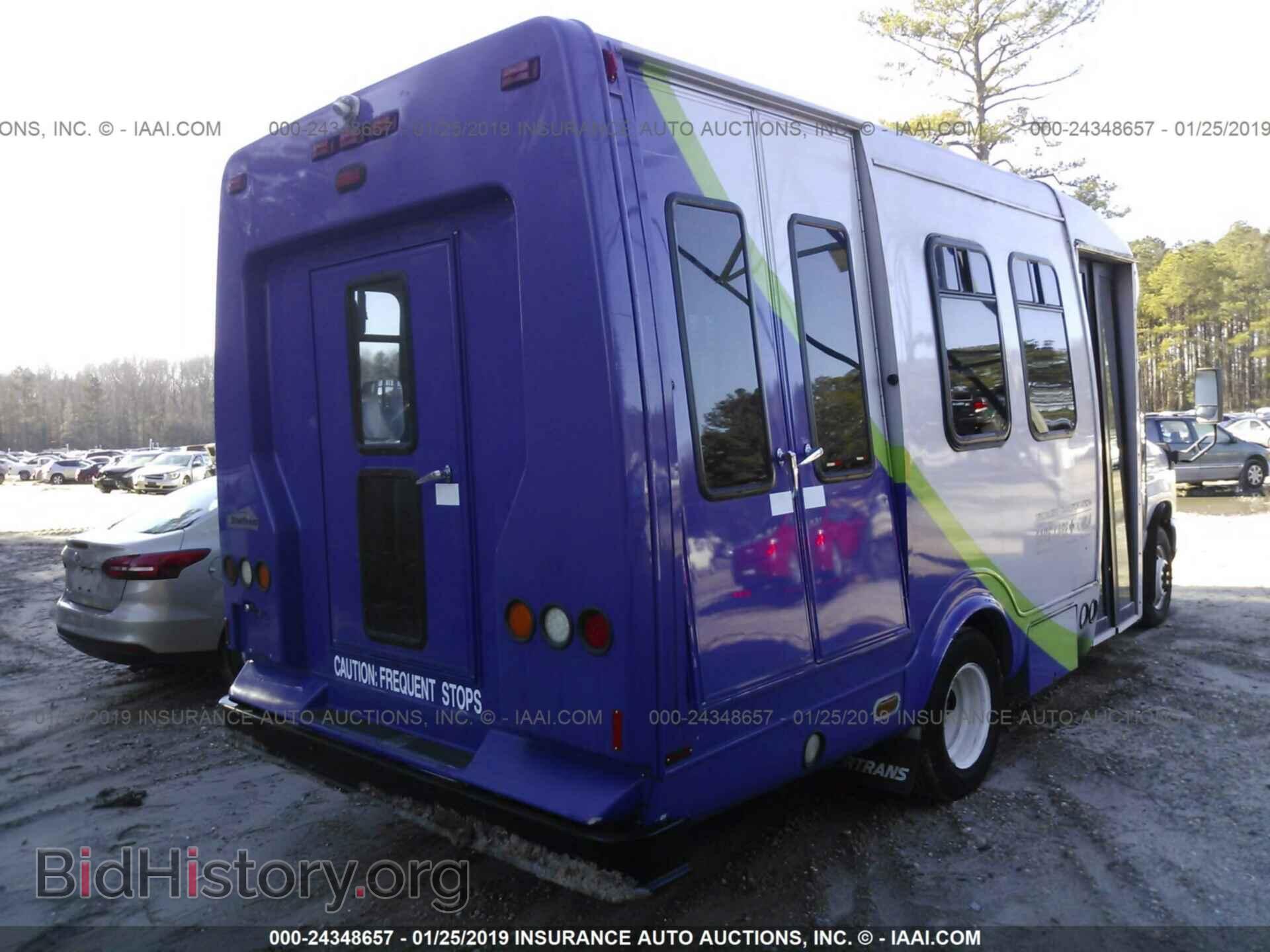 2009 FORD ECONOLINE - VIN: 1FDEE35P49DA83478 - Photo 4