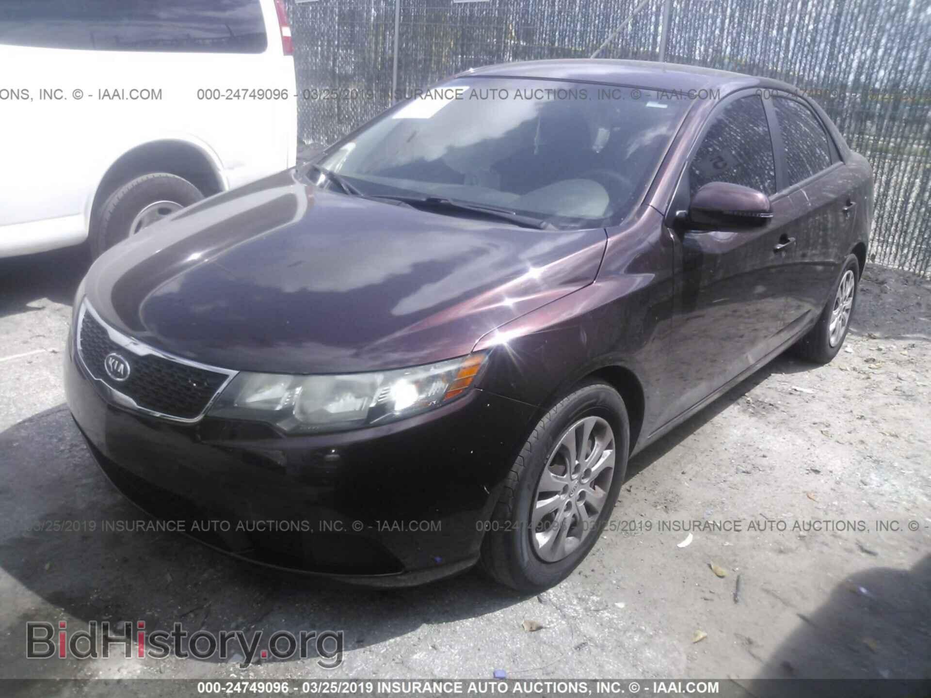 2011 KIA FORTE - VIN: KNAFU4A22B5450872 - Фото 2