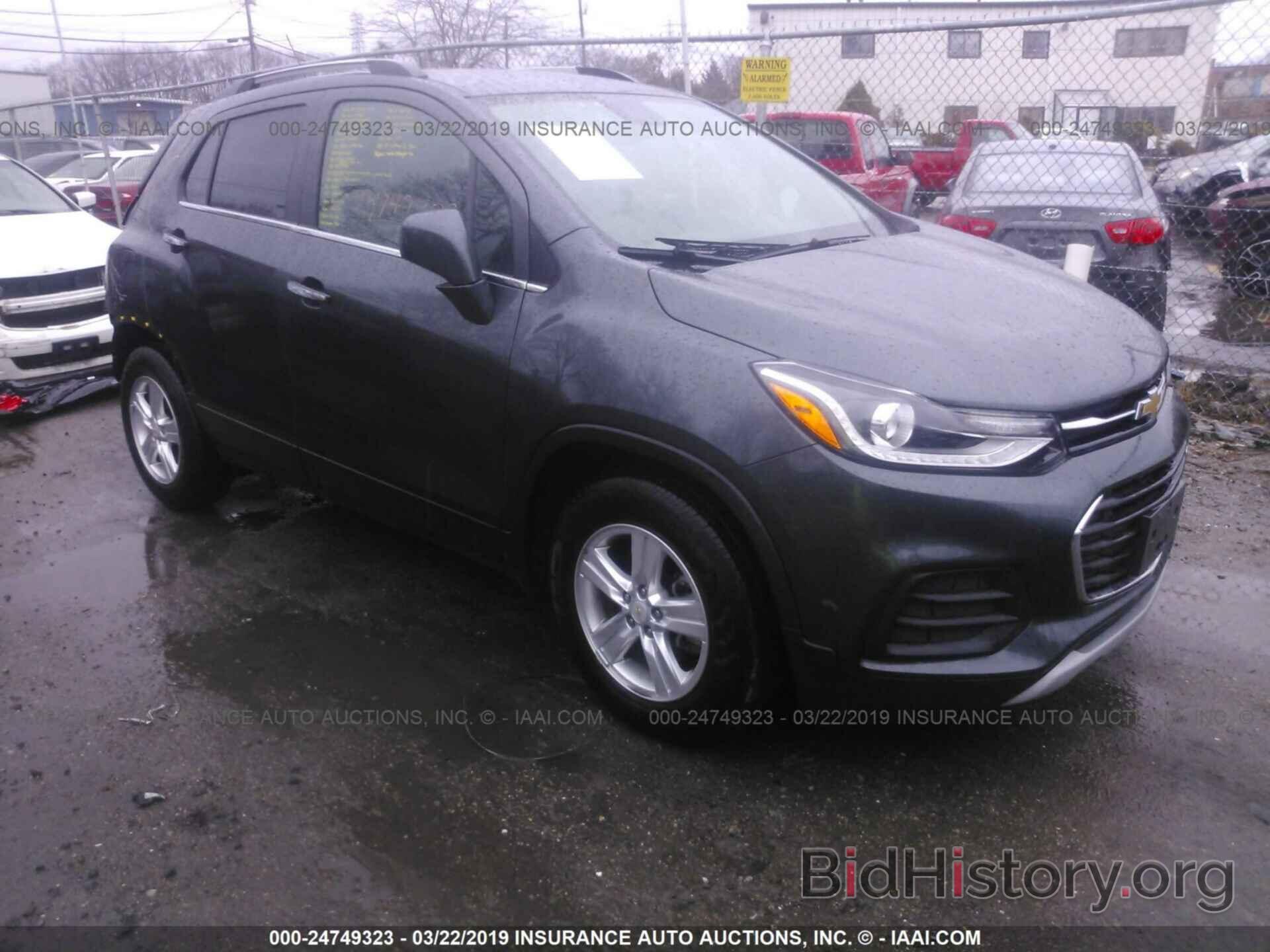 Photo KL7CJLSB2JB598928 - CHEVROLET TRAX 2018