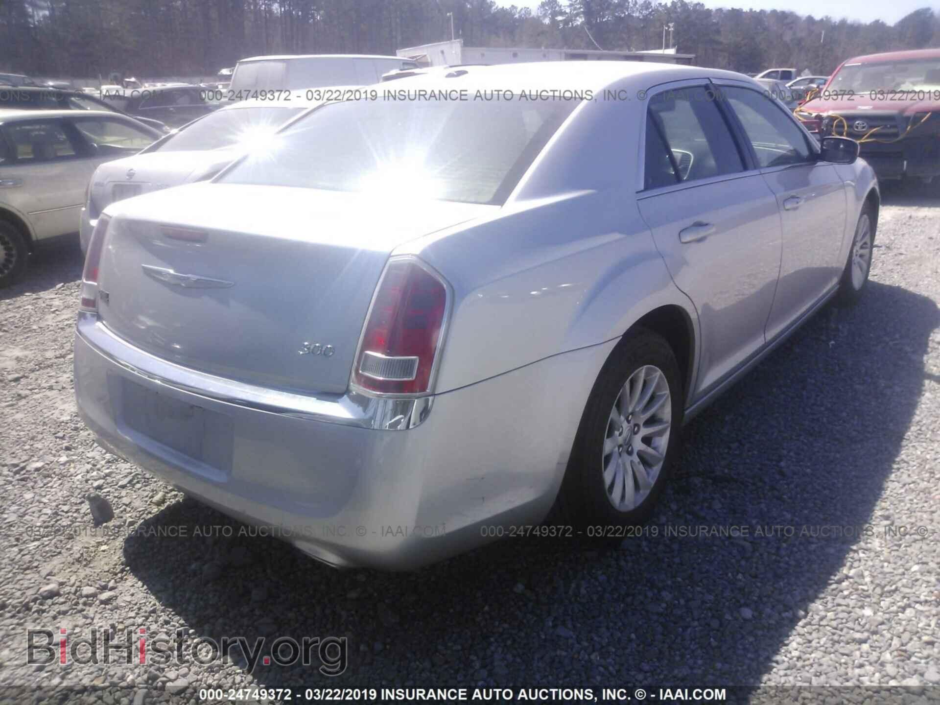 2012 CHRYSLER 300 - VIN: 2C3CCAAG1CH114244 - Фото 4
