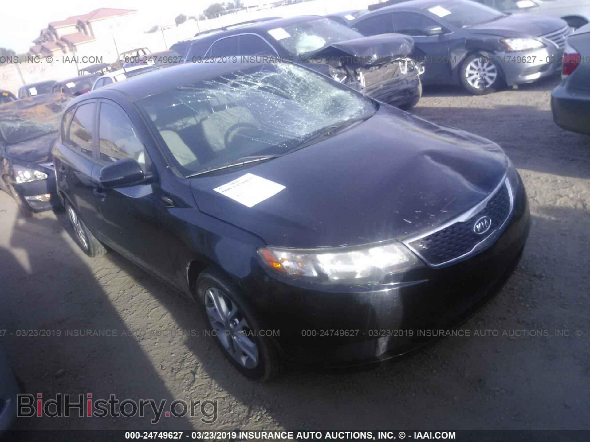 Фотография KNAFU5A29B5453614 - KIA FORTE 2011