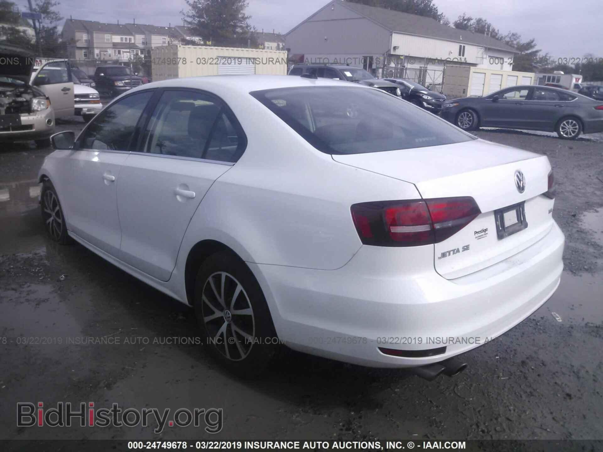 2017 VOLKSWAGEN JETTA - VIN: 3VWDB7AJ7HM414572 - Photo 3