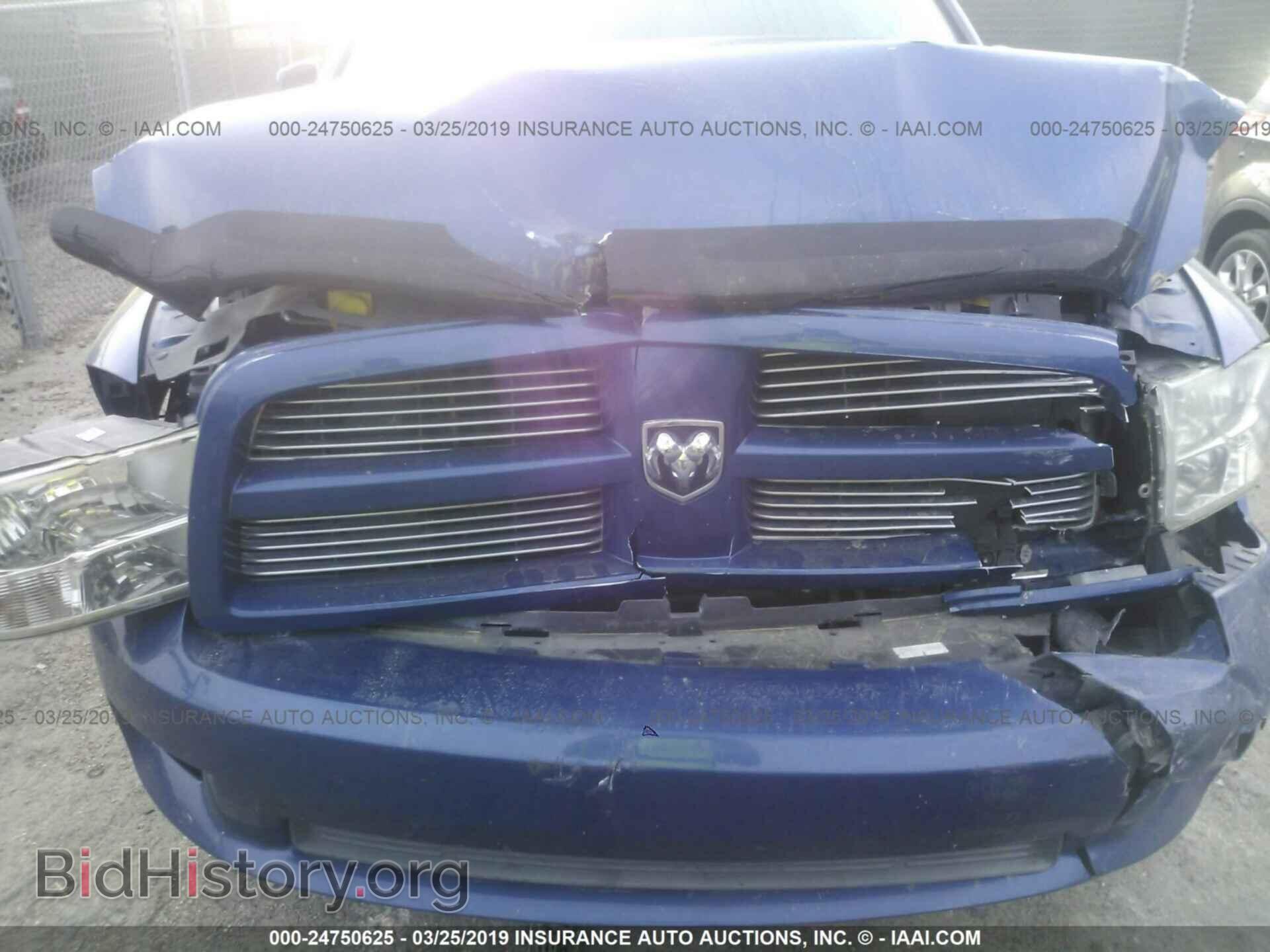 2011 DODGE RAM 1500 - VIN: 1D7RB1CT6BS570062 - Фото 6
