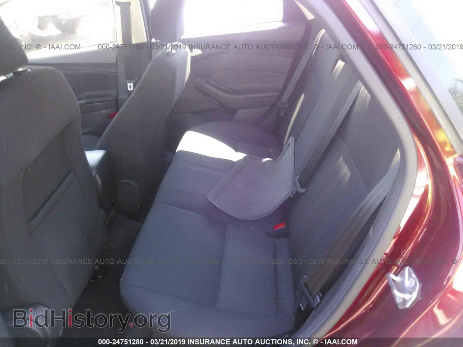 2017 FORD FOCUS - VIN: 1FADP3F21HL338076 - Photo 8