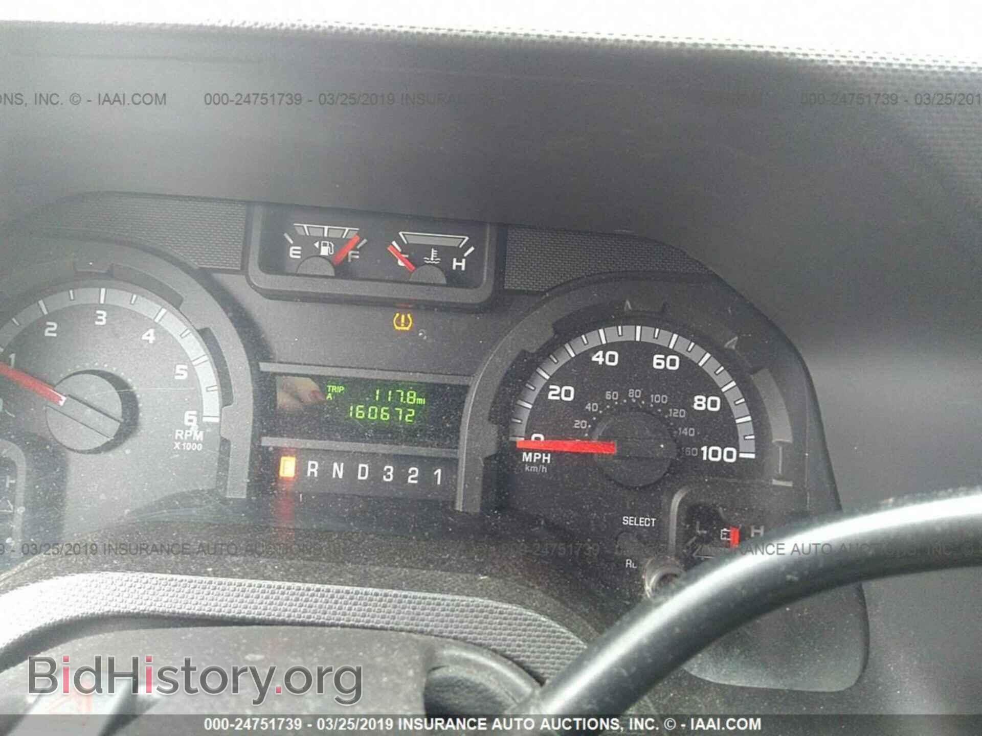 2011 FORD ECONOLINE - VIN: 1FDWE3FL3BDA54799 - Фото 6