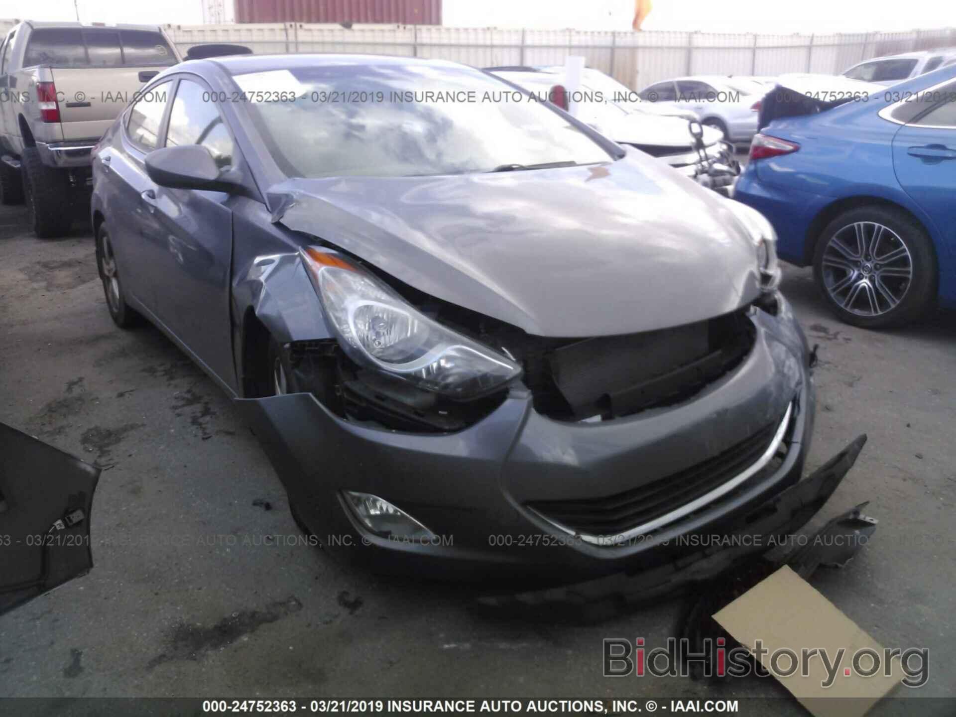 Photo 5NPDH4AE3DH217577 - HYUNDAI ELANTRA 2013