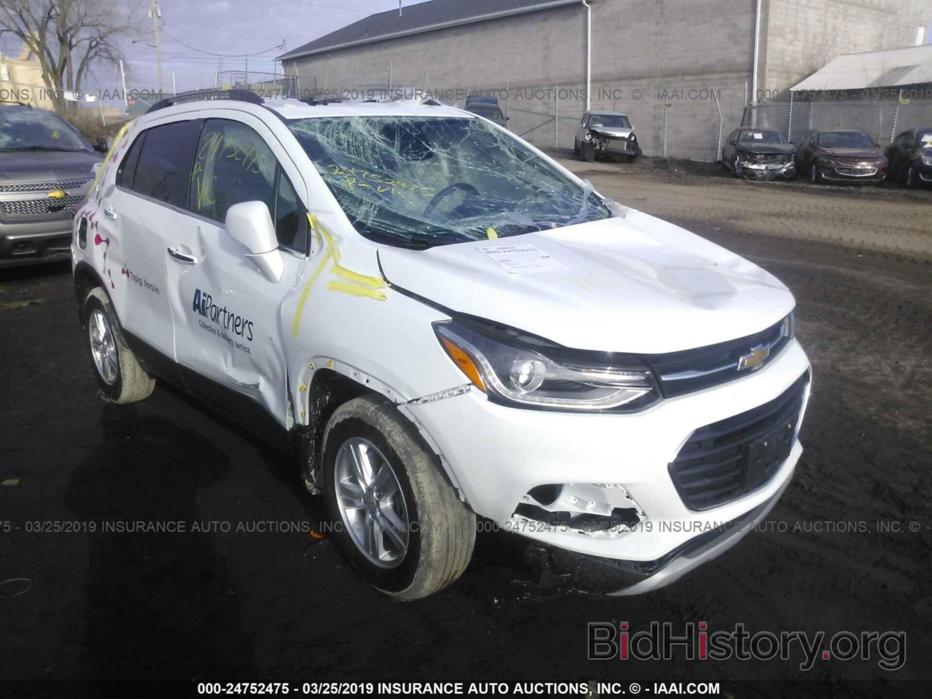 Photo KL7CJPSBXJB693180 - CHEVROLET TRAX 2018