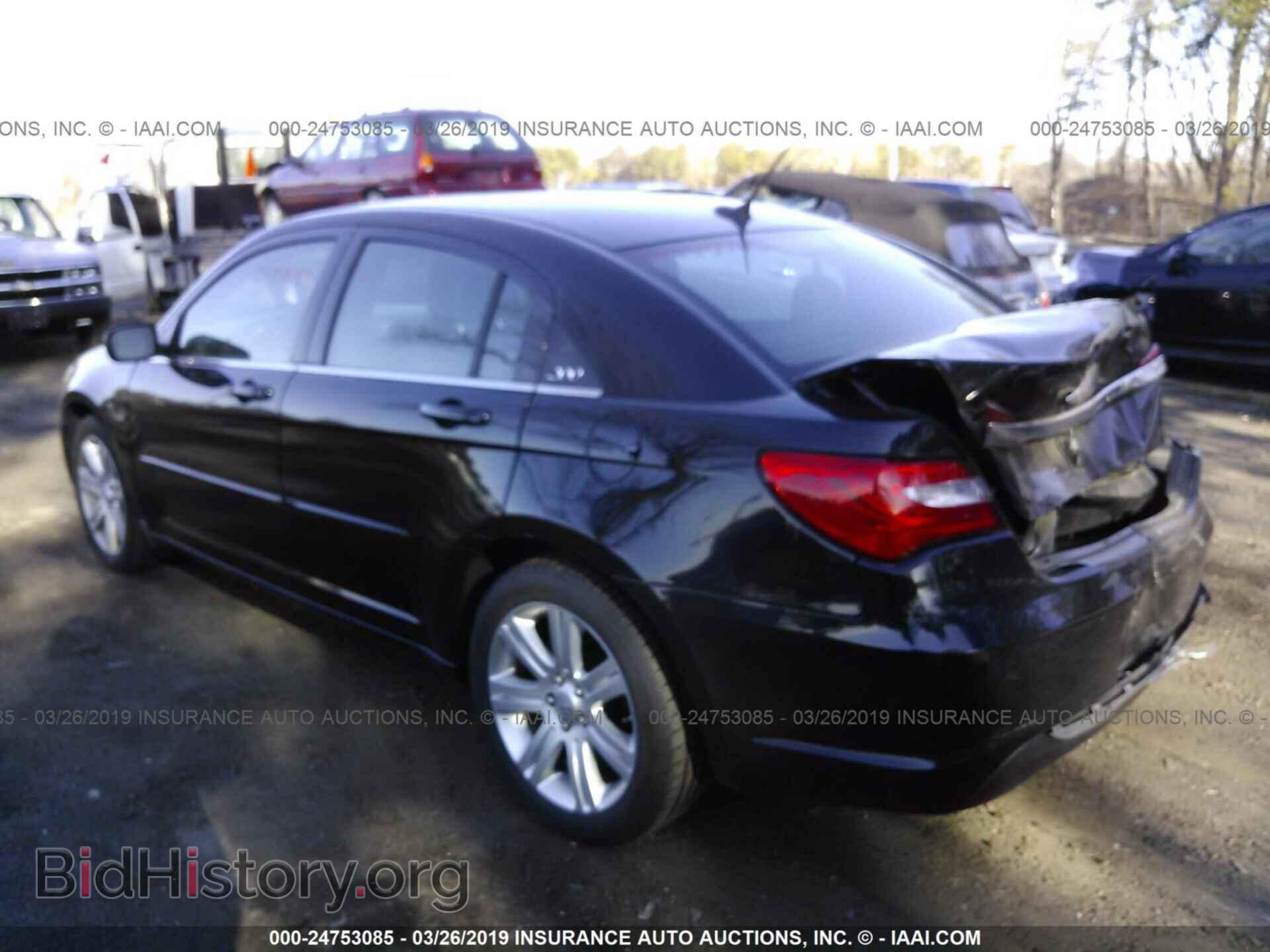 2013 CHRYSLER 200 - VIN: 1C3CCBBB6DN714209 - Photo 3