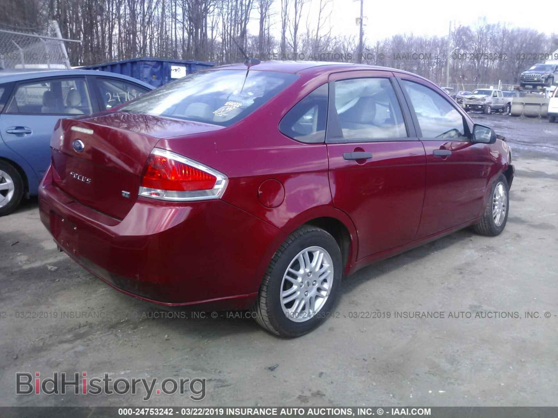 2011 FORD FOCUS - VIN: 1FAHP3FN6BW160635 - Фото 4