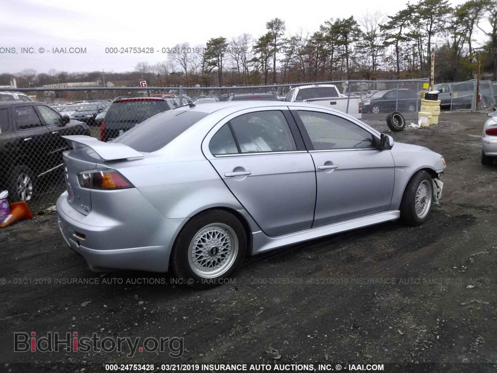2010 MITSUBISHI LANCER - VIN: JA32V6FV9AU030686 - Photo 4