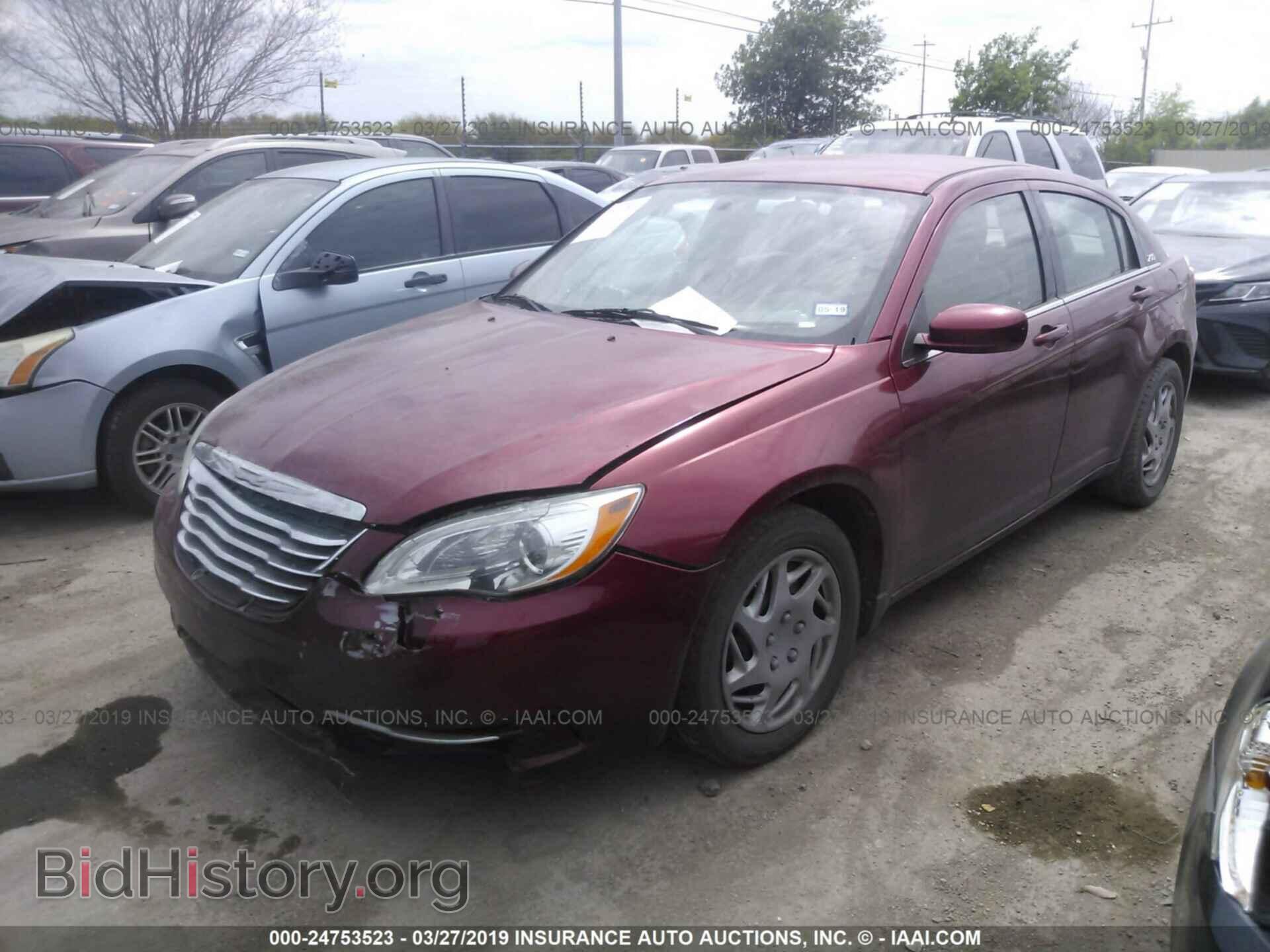 2012 CHRYSLER 200 - VIN: 1C3CCBAB6CN210923 - Фото 2