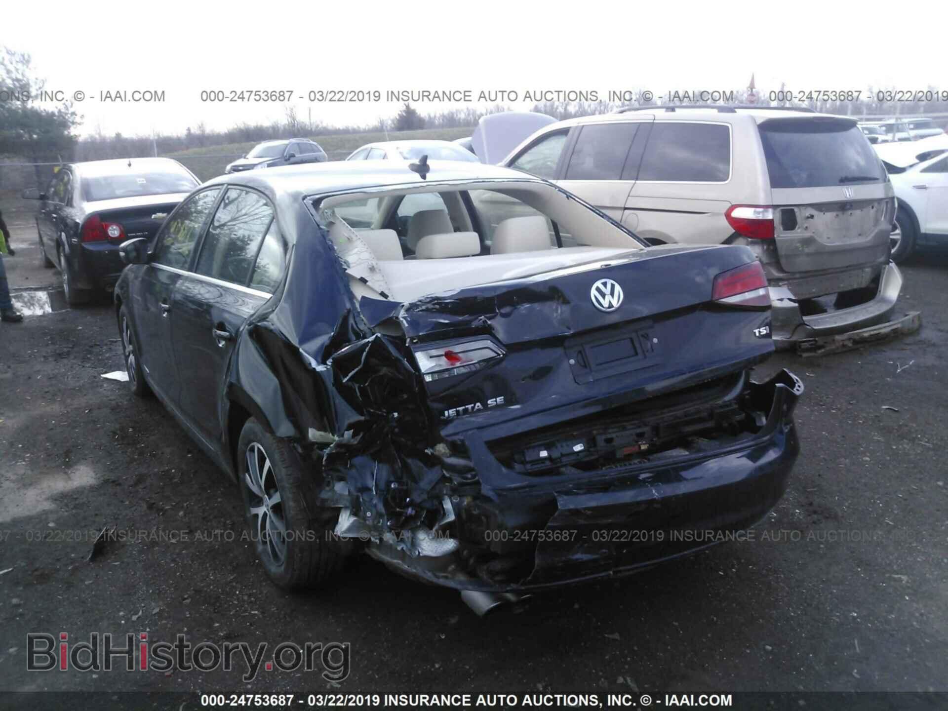 2017 VOLKSWAGEN JETTA - VIN: 3VWDB7AJ5HM388649 - Фото 6
