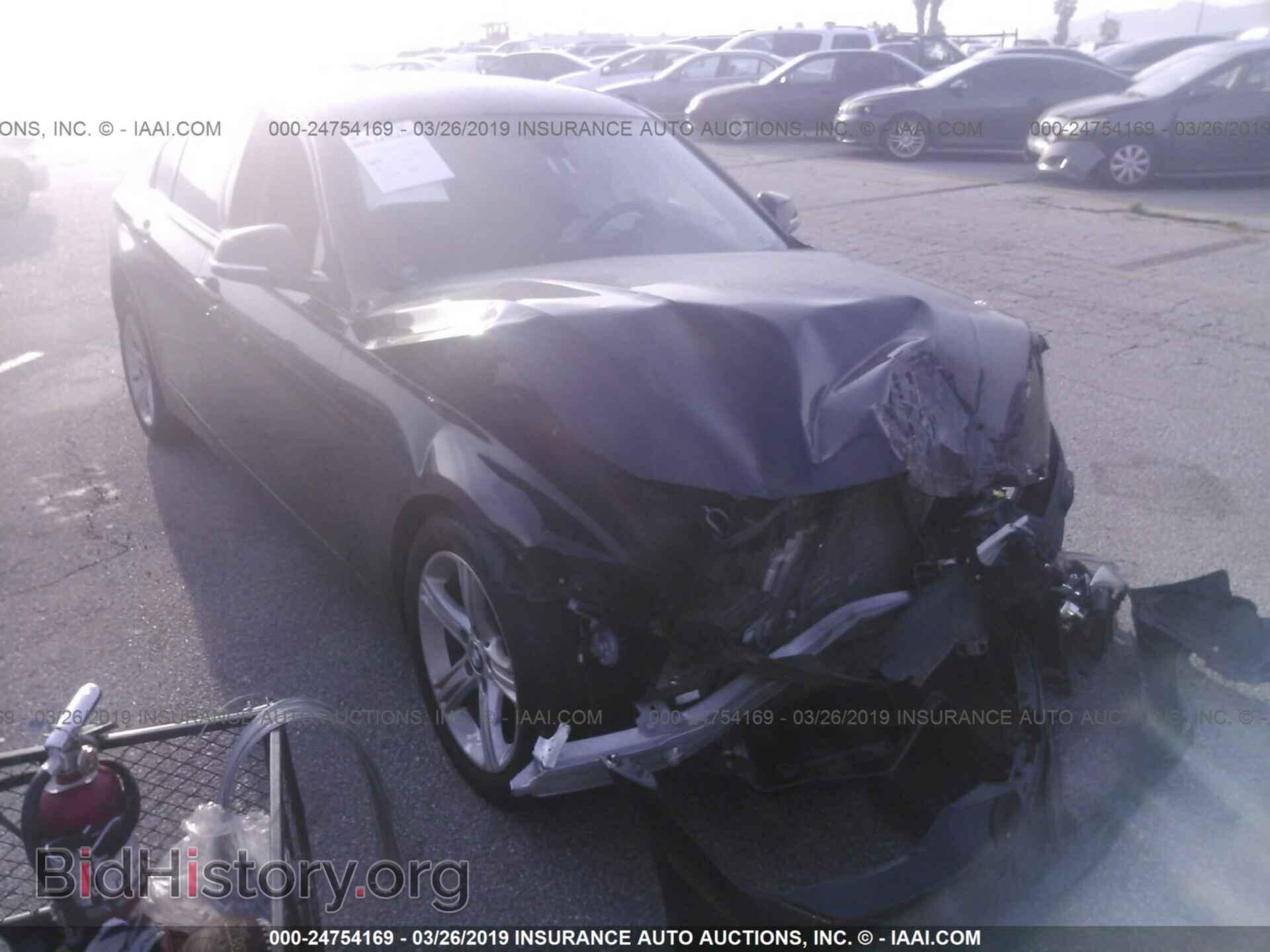 Photo WBA3C1C55FP851175 - BMW 328 2015