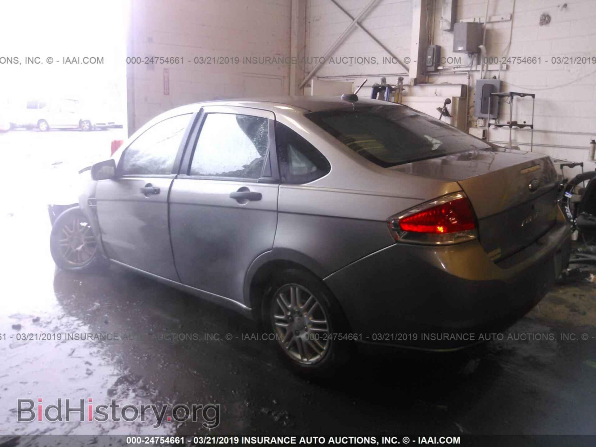 2008 FORD FOCUS - VIN: 1FAHP35N88W134824 - Фото 3