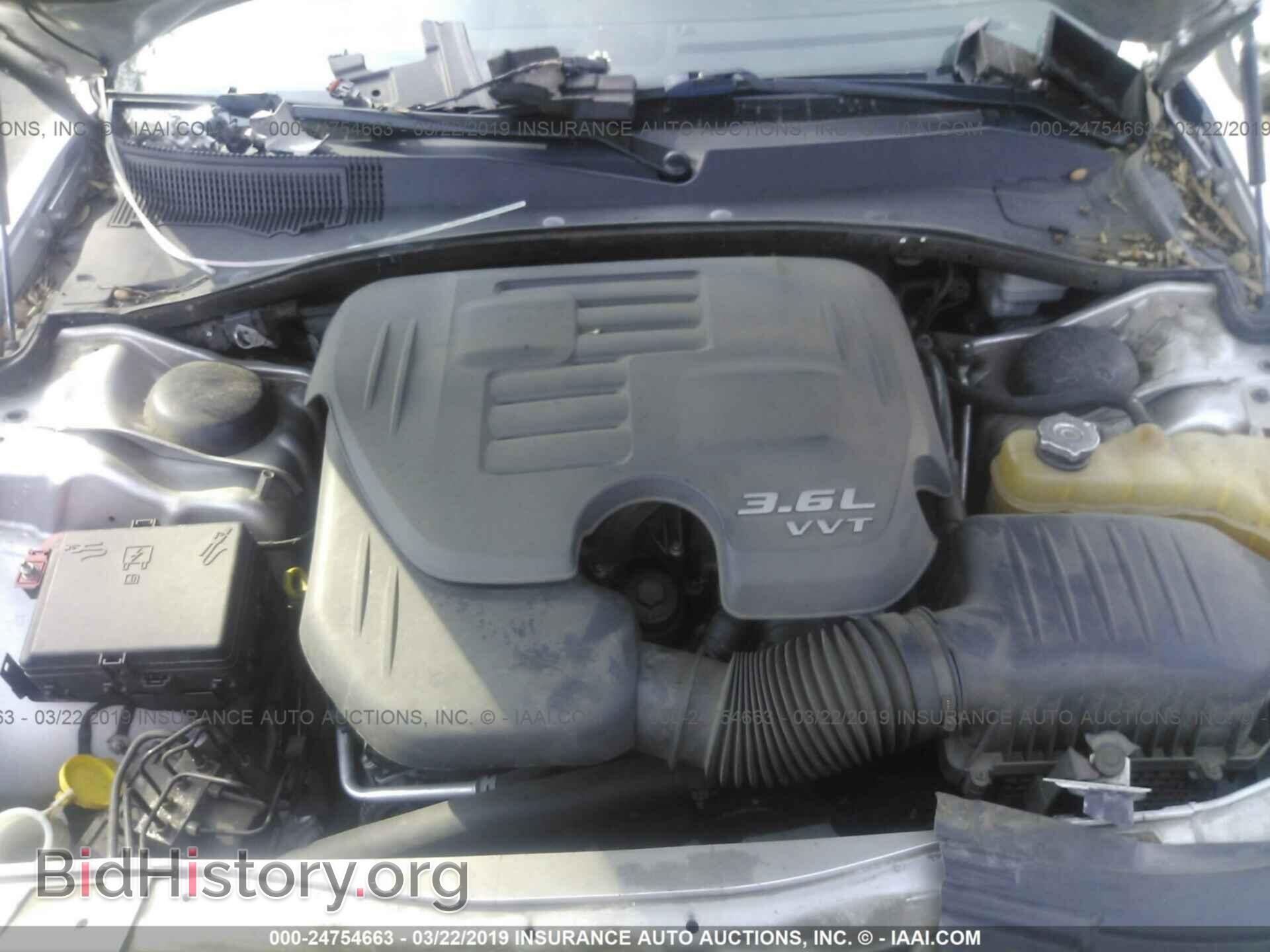 2012 CHRYSLER 300 - VIN: 2C3CCACG0CH310544 - Фото 10