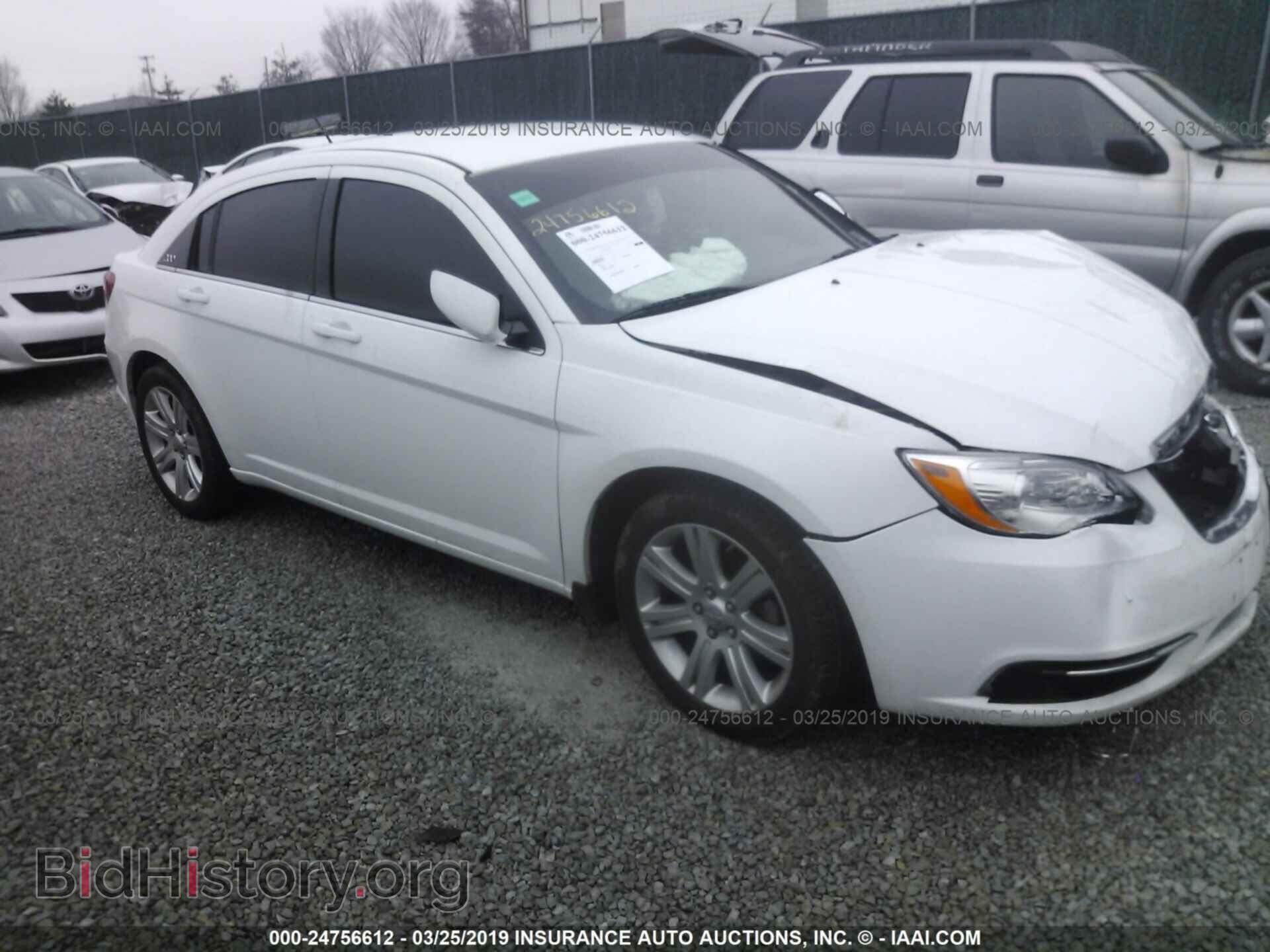Фотография 1C3CCBAB2DN761237 - CHRYSLER 200 2013