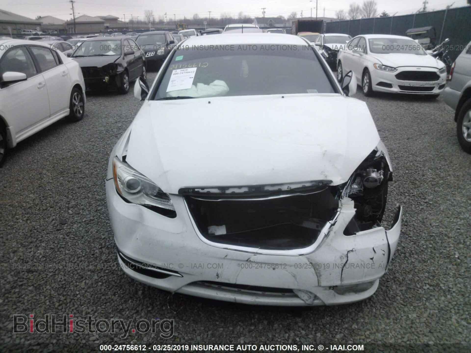 2013 CHRYSLER 200 - VIN: 1C3CCBAB2DN761237 - Фото 6