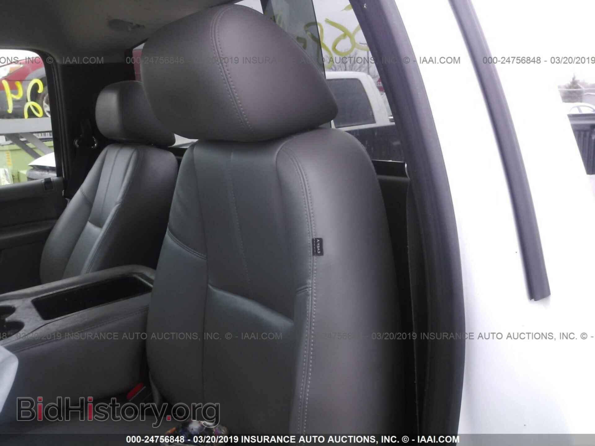 2010 CHEVROLET SILVERADO - VIN: 1GCPCPEX3AZ219293 - Фото 8