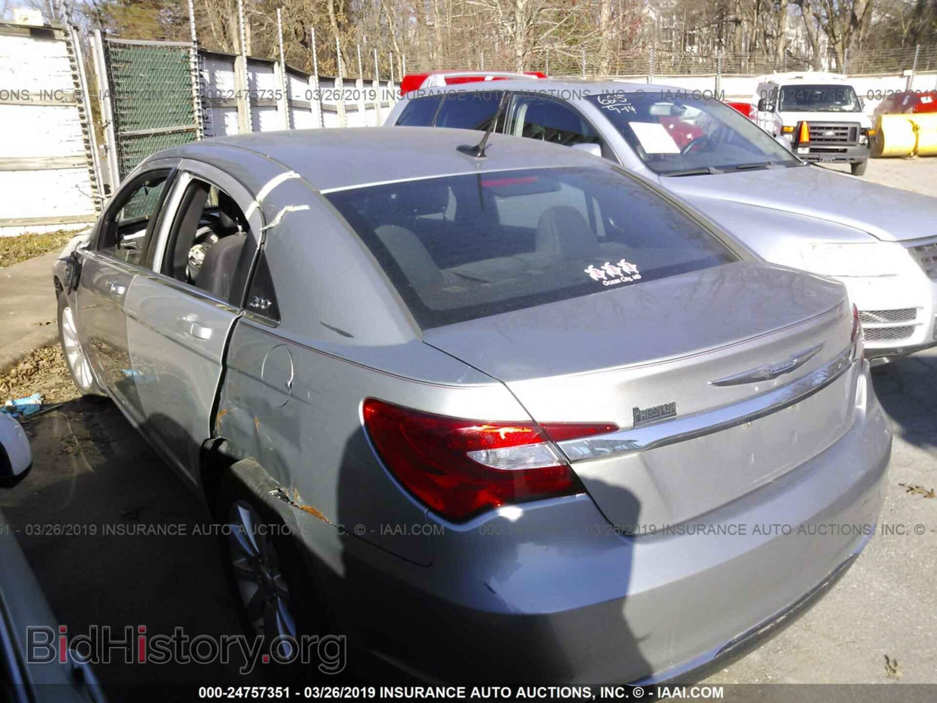 2013 CHRYSLER 200 - VIN: 1C3CCBBB7DN542546 - Photo 3