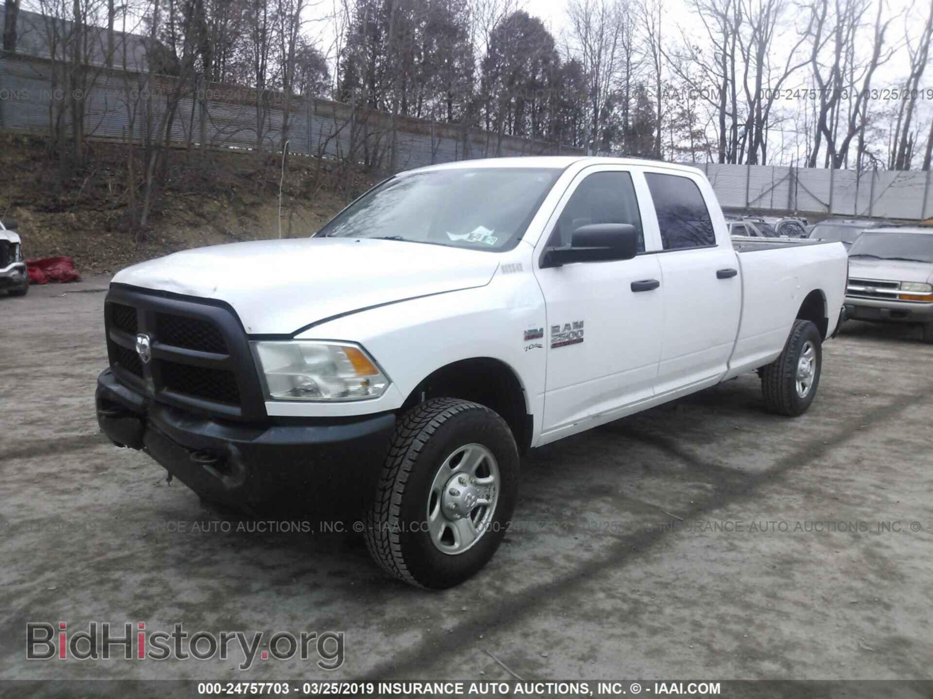 2015 RAM 2500 - VIN: 3C6TR5HT8FG562545 - Фото 2
