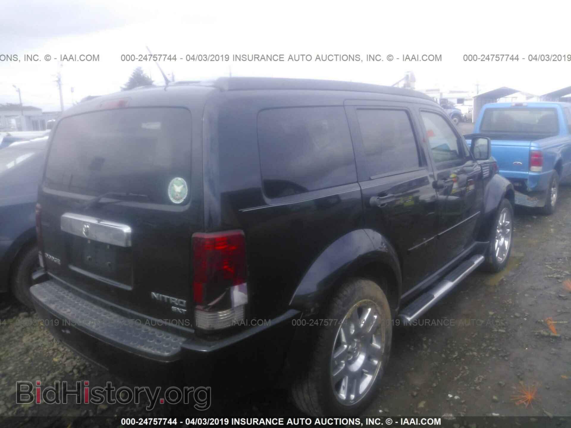 2010 DODGE NITRO - VIN: 1D4PT5GK9AW113571 - Photo 4