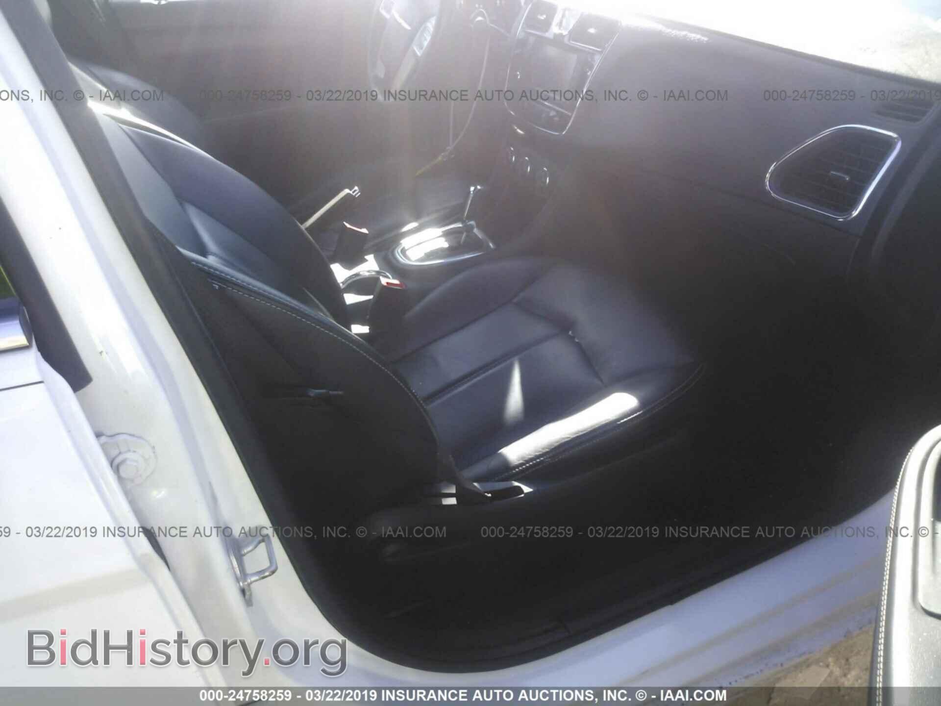 2011 CHRYSLER 200 - VIN: 1C3BC2FG1BN580935 - Фото 5
