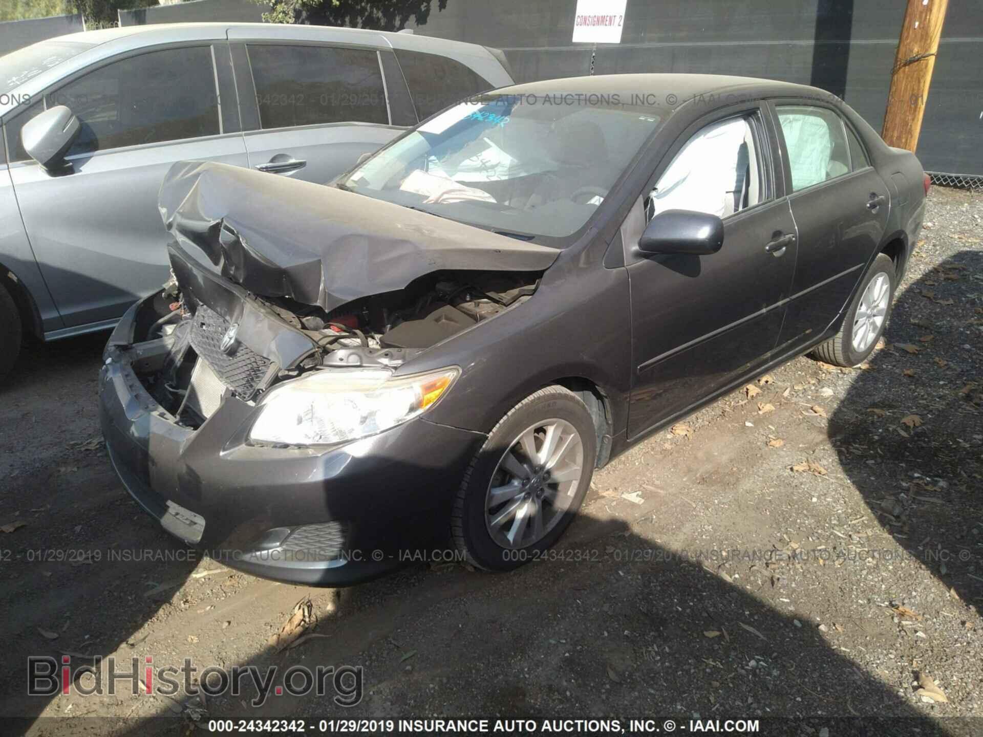 2012 VOLVO C70 - VIN: YV1672MC5CJ130046 - Фото 2