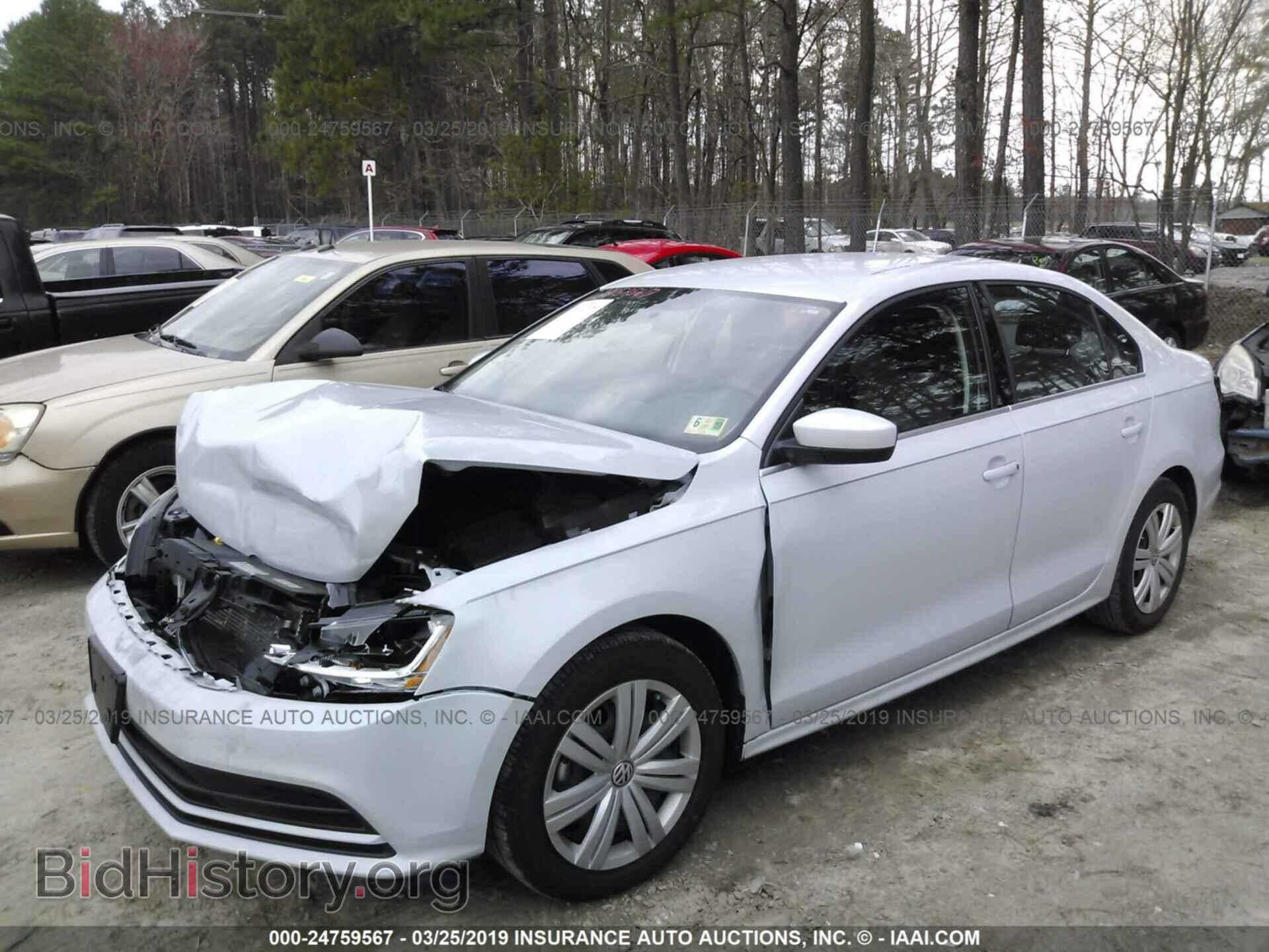 2017 VOLKSWAGEN JETTA - VIN: 3VW2B7AJ0HM376576 - Фото 2