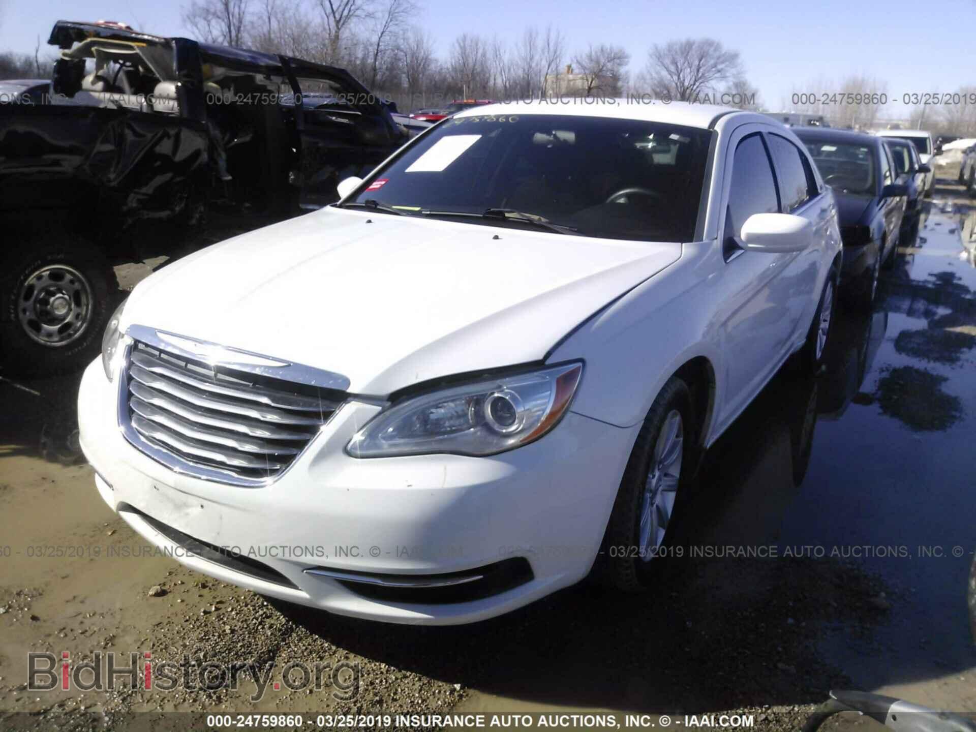 2013 CHRYSLER 200 - VIN: 1C3CCBBB1DN539321 - Photo 2