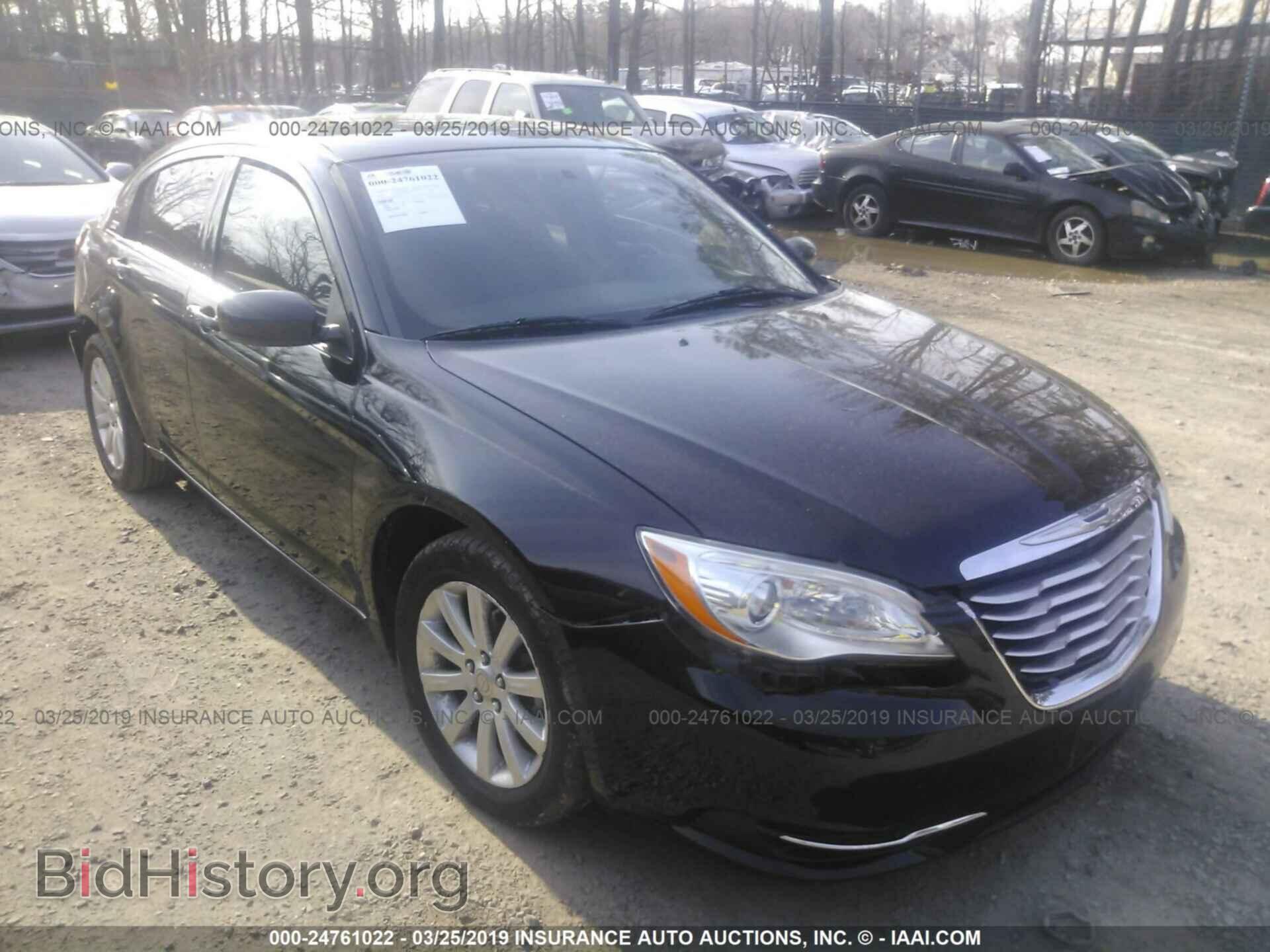 Photo 1C3CCBBB8DN689197 - CHRYSLER 200 2013