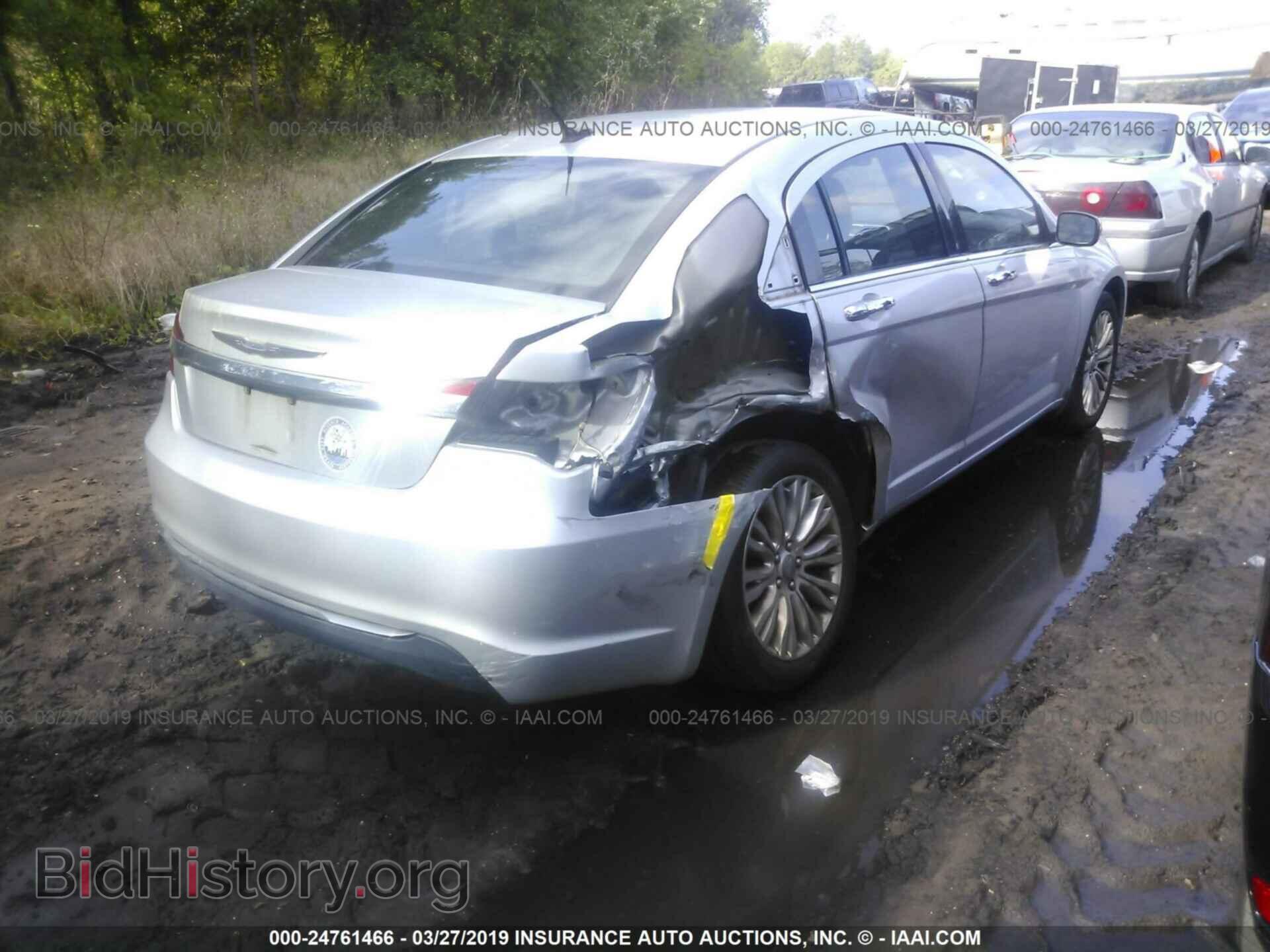 2012 CHRYSLER 200 - VIN: 1C3CCBCBXCN101636 - Фото 4