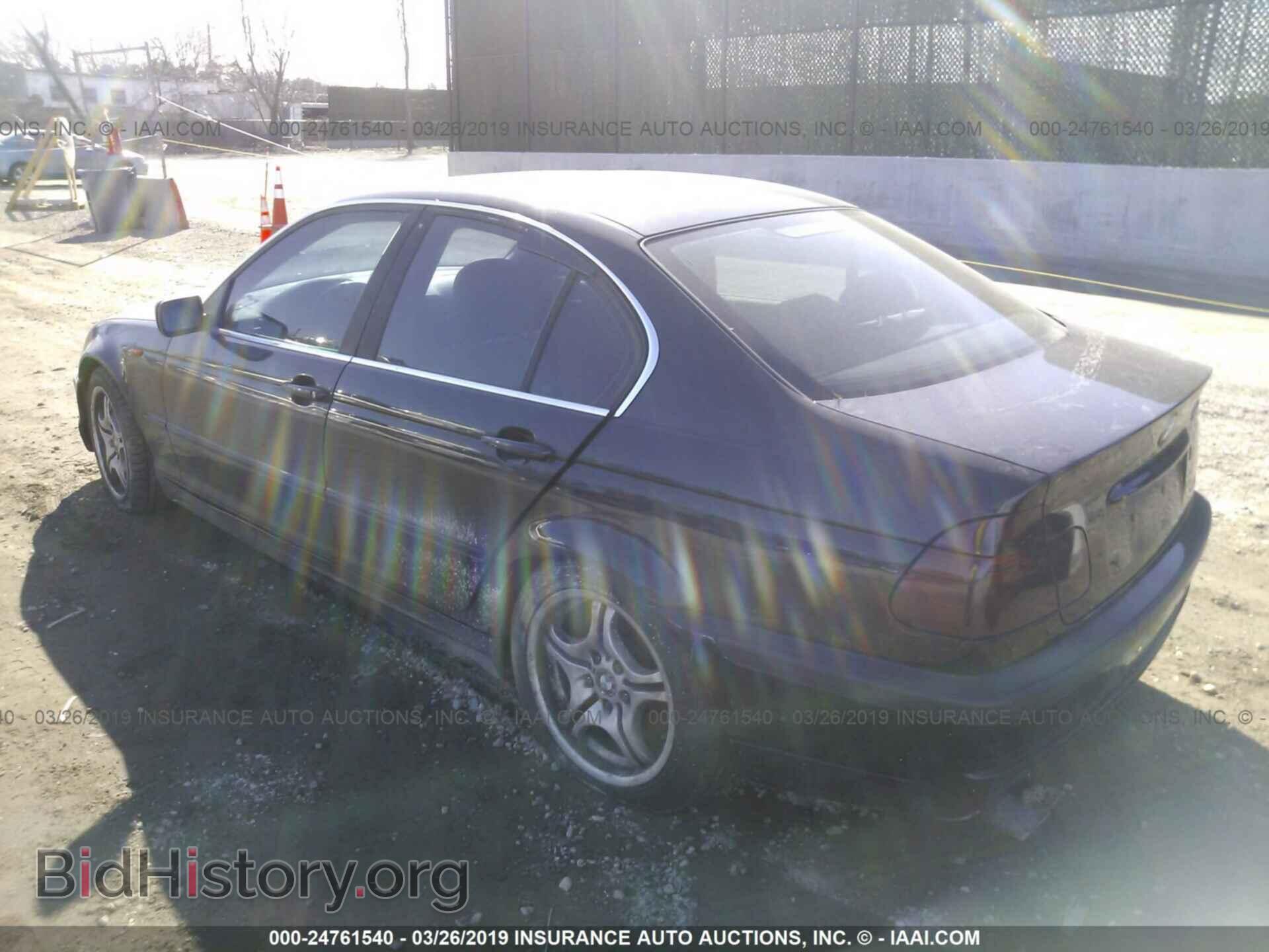 2003 BMW 330 - VIN: WBAEV53473KM28429 - Фото 3