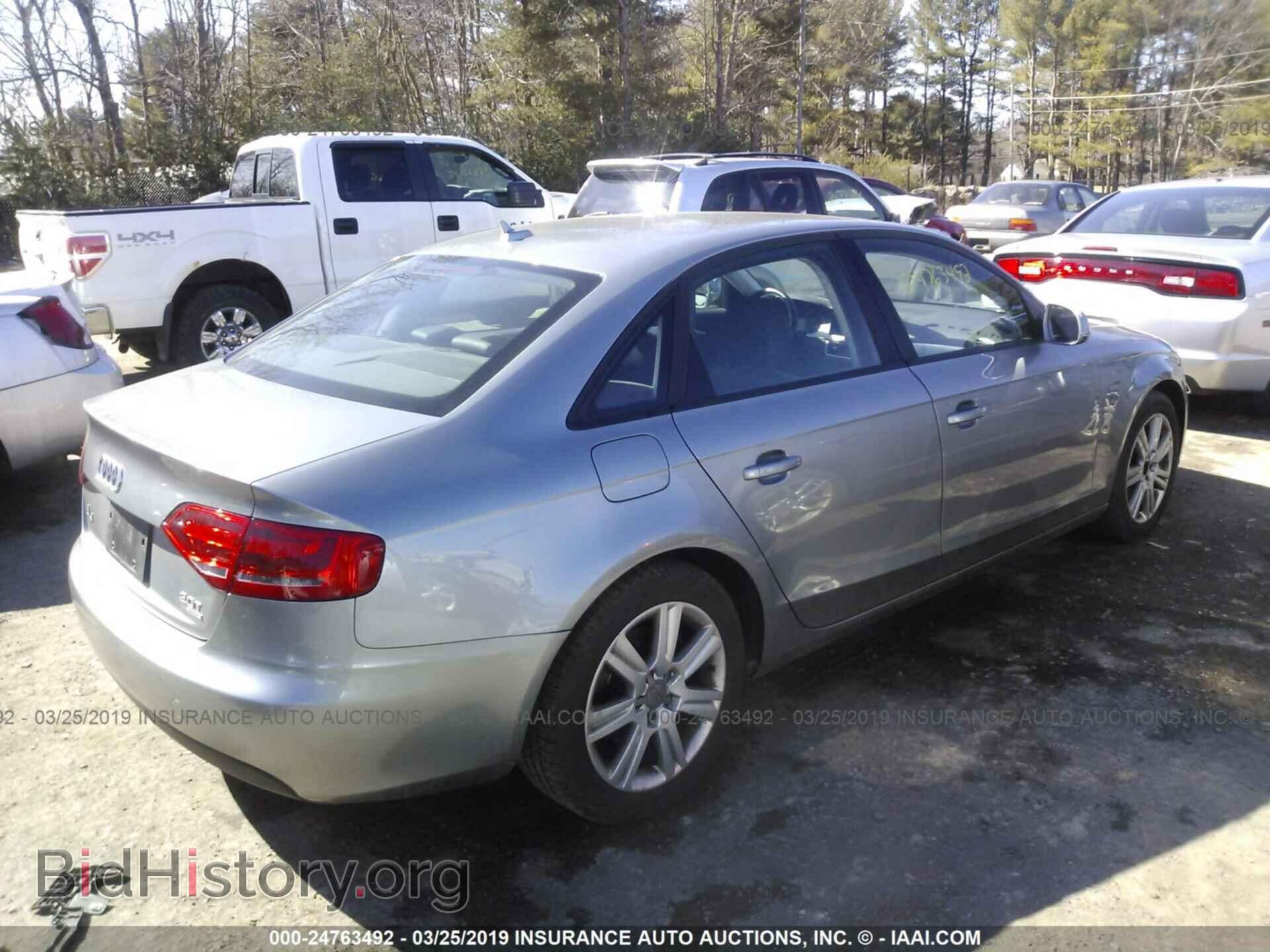2010 AUDI A4 - VIN: WAUDFAFLXAN002055 - Фото 4