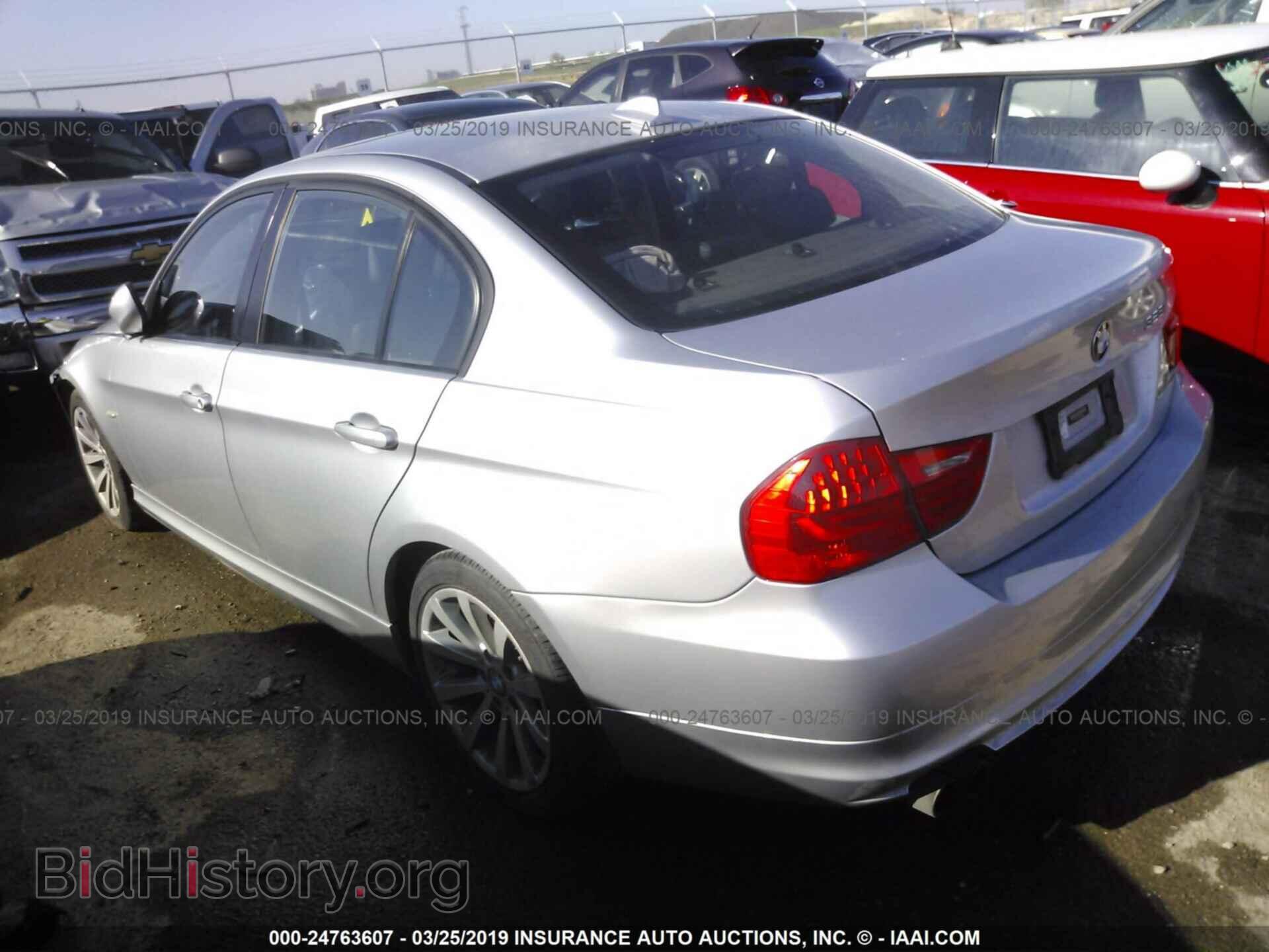 2011 BMW 328 - VIN: WBAPH7C56BE682683 - Фото 3