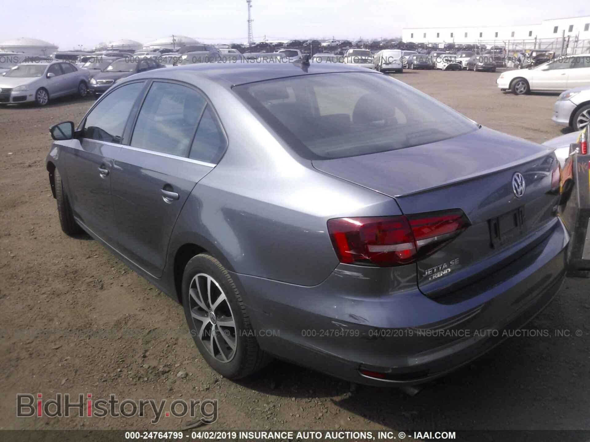 2017 VOLKSWAGEN JETTA - VIN: 3VWDB7AJ8HM357038 - Фото 3