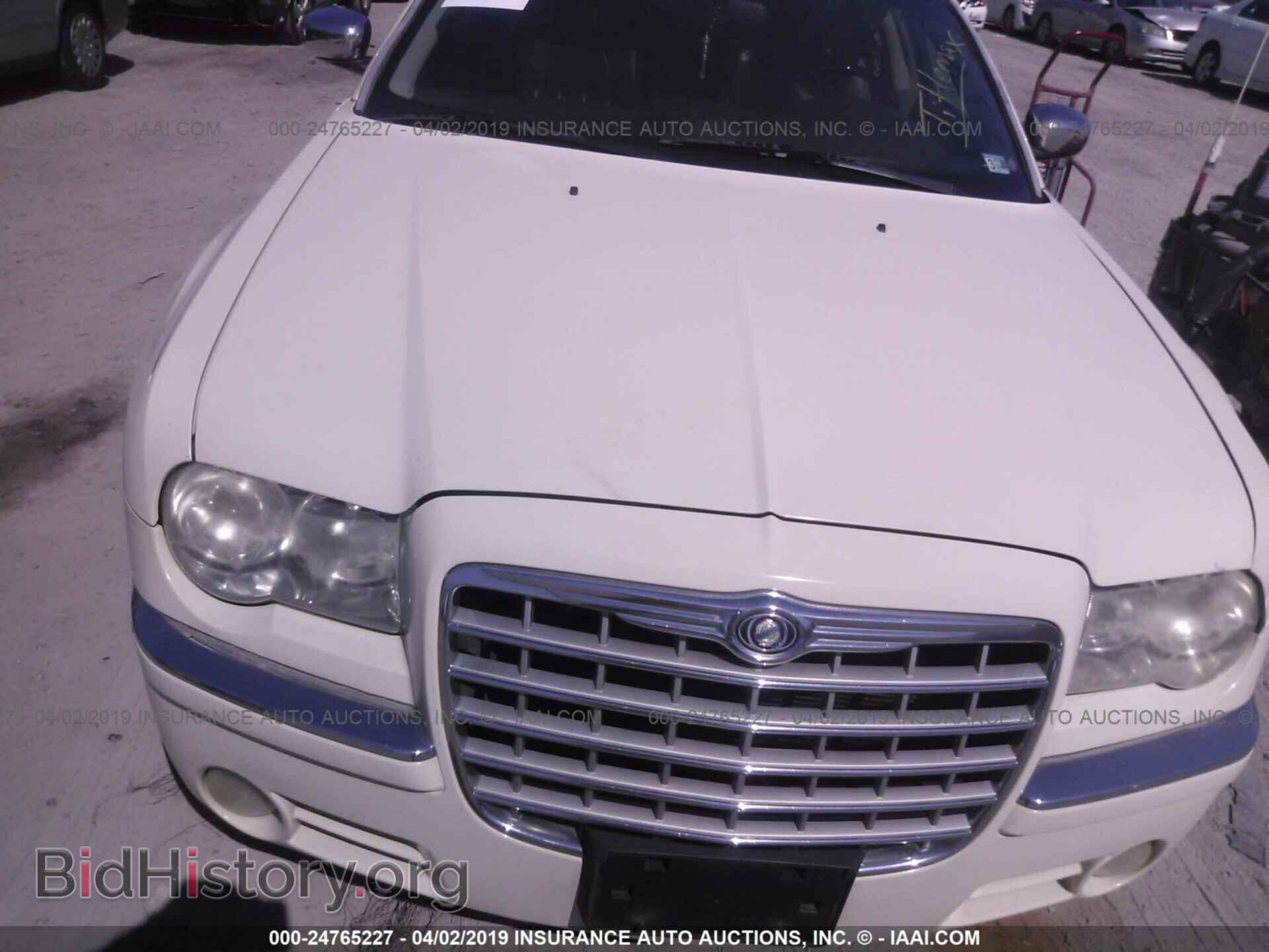 2005 CHRYSLER 300C - VIN: 2C3JA63H75H164035 - Фото 6