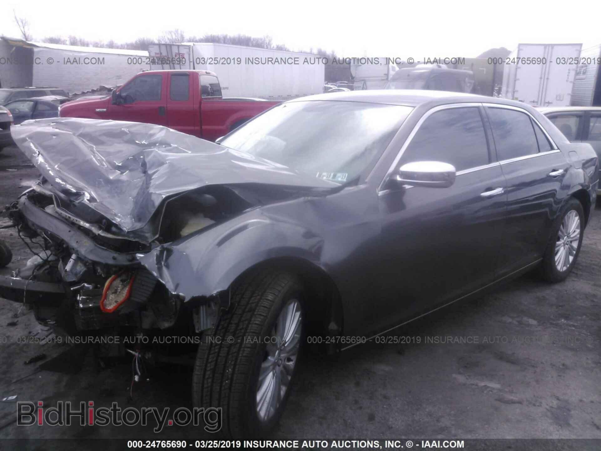 2013 CHRYSLER 300C - VIN: 2C3CCAKG2DH683054 - Photo 2