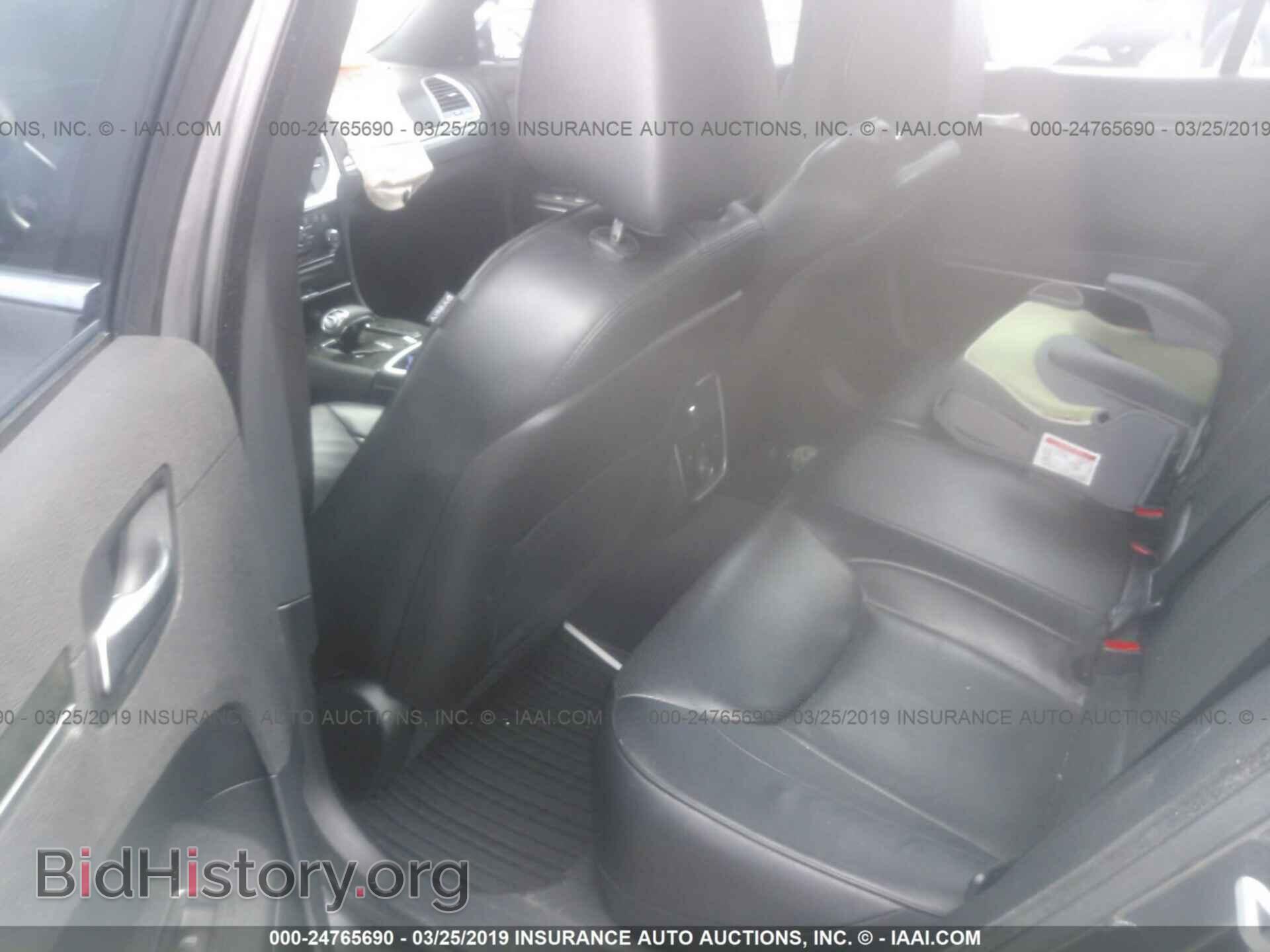 2013 CHRYSLER 300C - VIN: 2C3CCAKG2DH683054 - Photo 8
