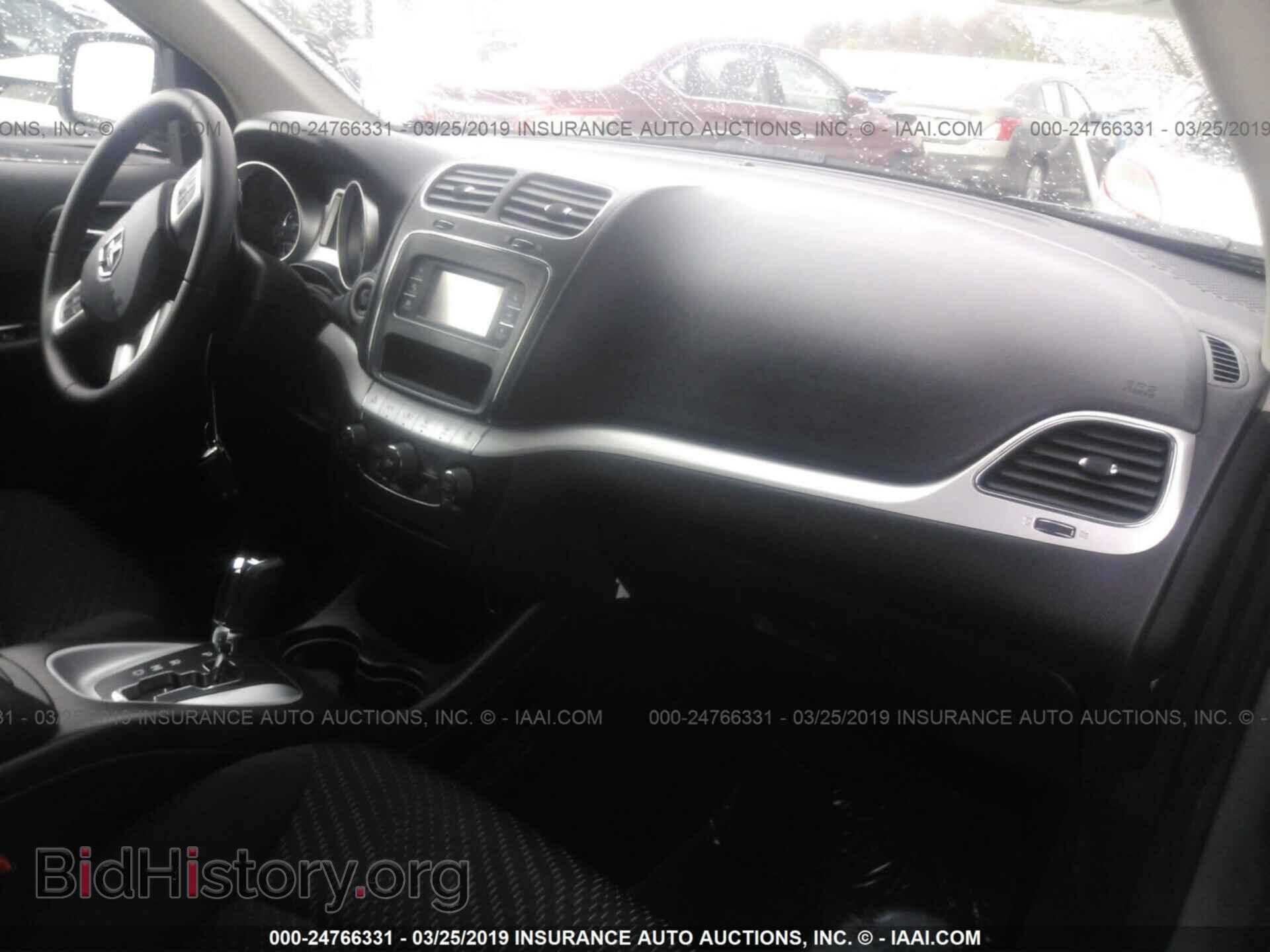 2018 DODGE JOURNEY - VIN: 3C4PDCAB6JT381829 - Фото 5