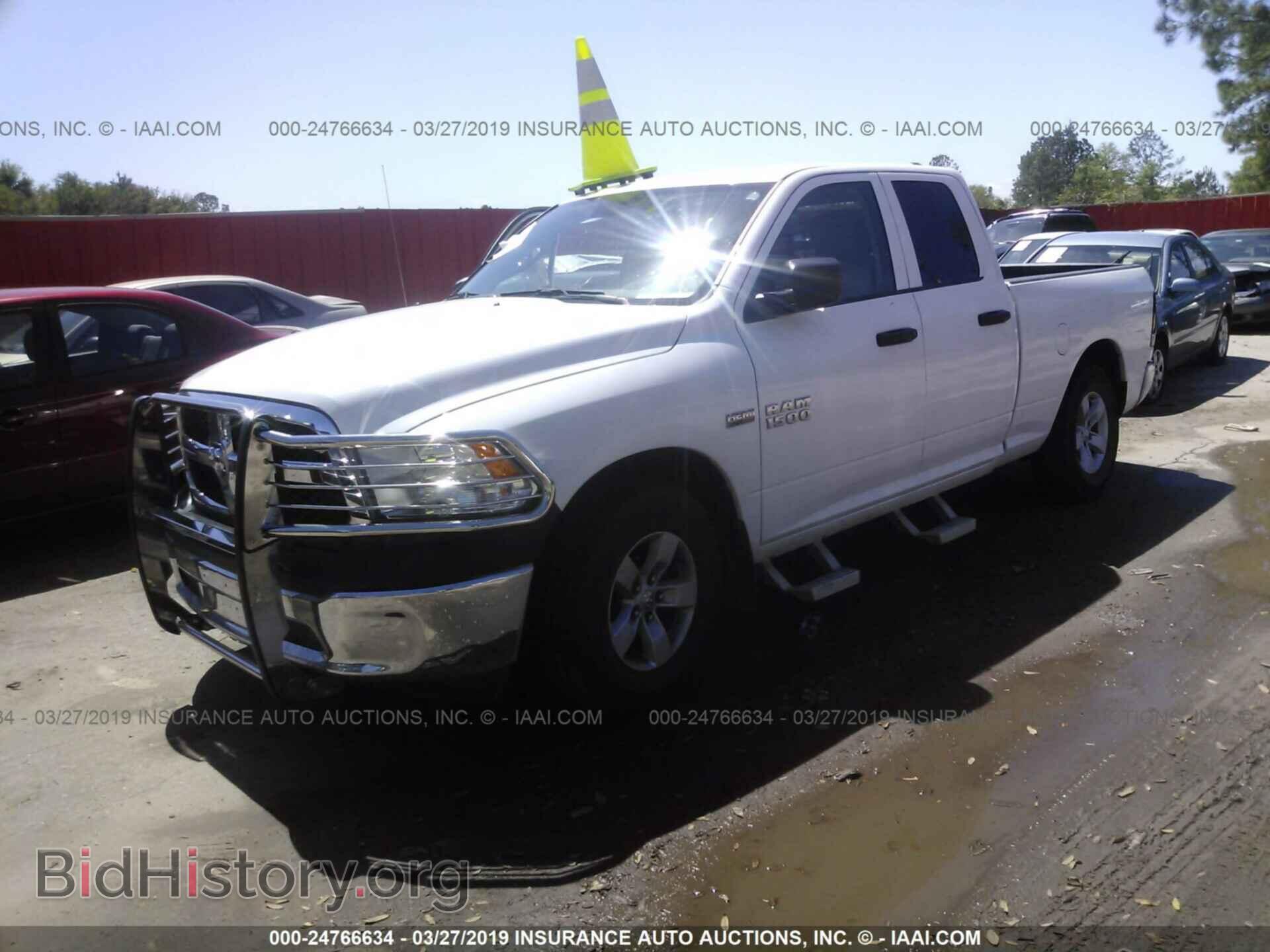 2017 RAM 1500 - VIN: 1C6RR6FT6HS775802 - Photo 2