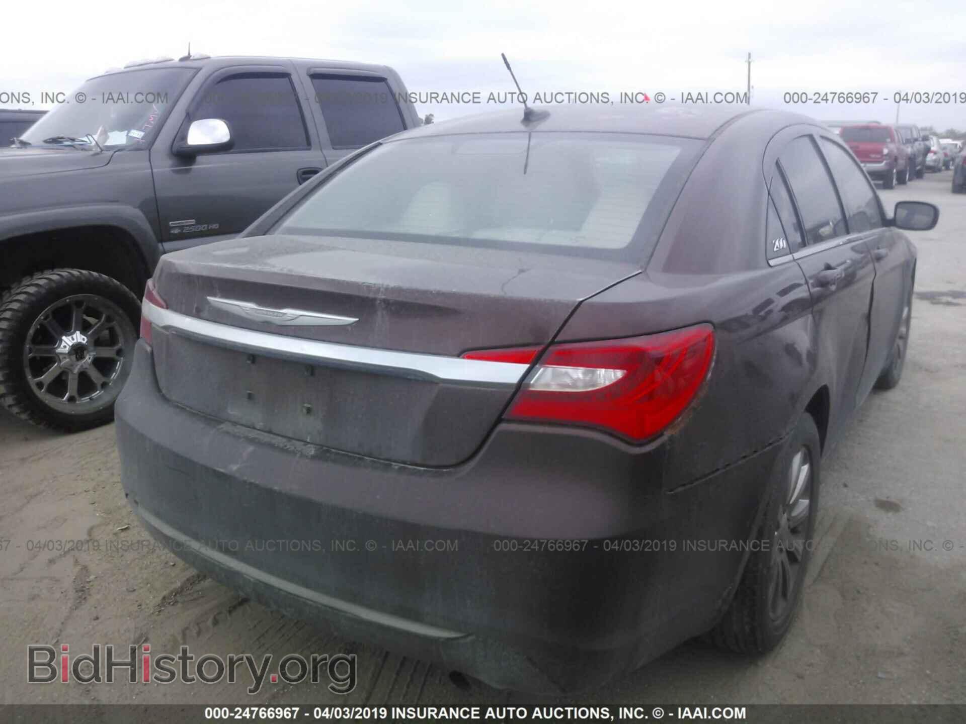 2013 CHRYSLER 200 - VIN: 1C3CCBBB0DN600884 - Фото 4