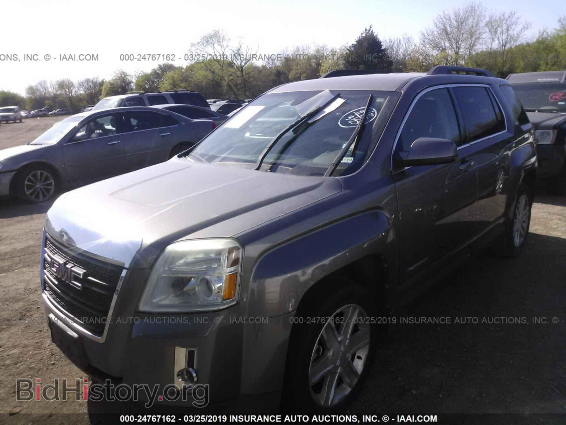 2011 GMC TERRAIN - VIN: 2CTALUEC9B6387197 - Фото 2