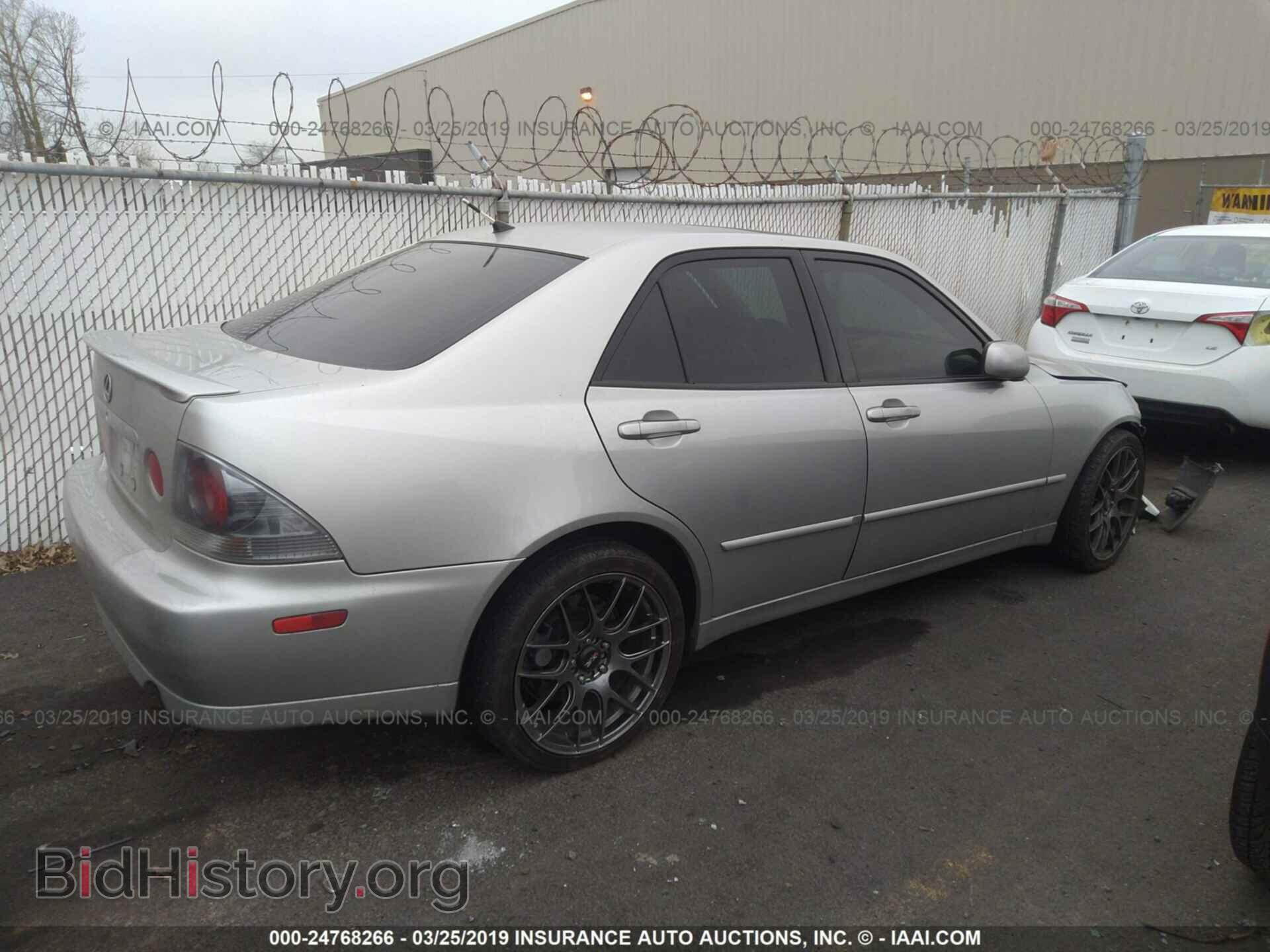 2005 LEXUS IS - VIN: JTHBD192550095104 - Photo 4