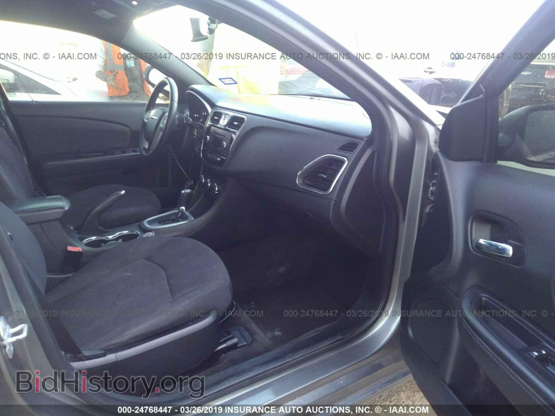 2012 CHRYSLER 200 - VIN: 1C3CCBBG9CN277025 - Фото 5